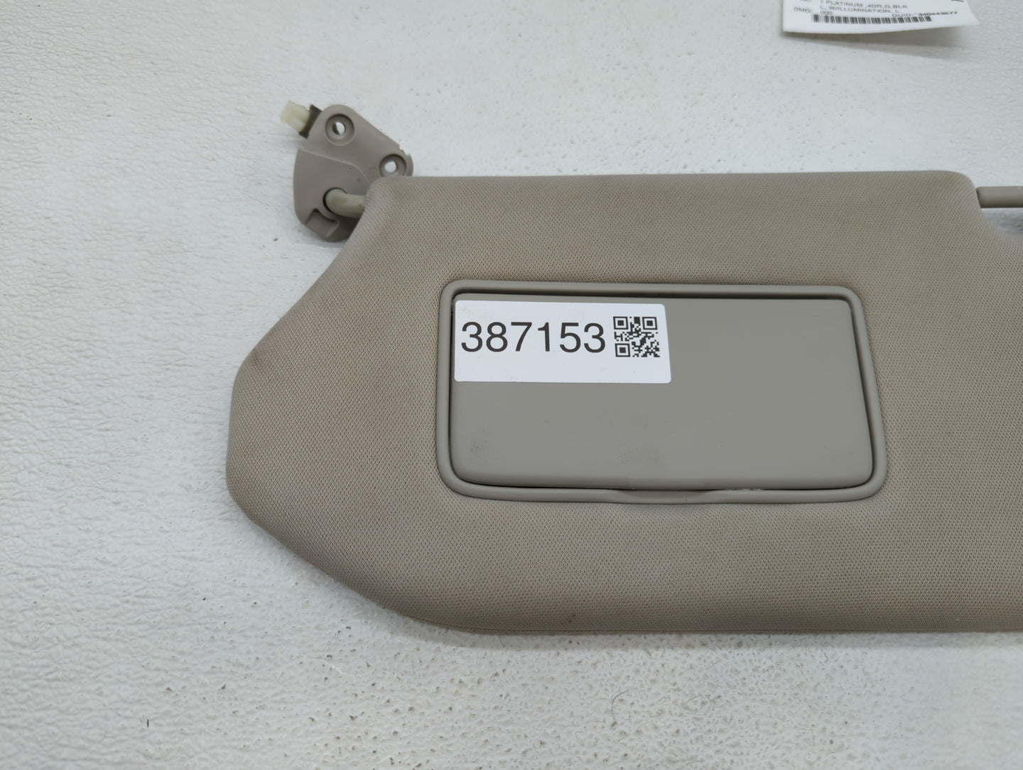 2019-2020 Nissan Pathfinder Sun Visor Shade Replacement Passenger Right Mirror Fits Fits 2019 2020 OEM Used Auto Parts - Oem