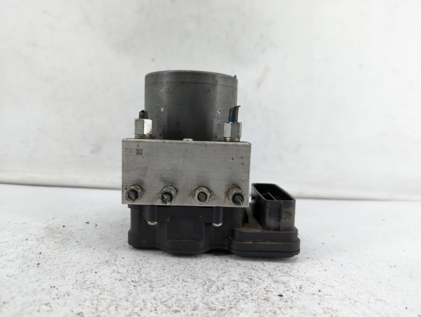2018-2019 Nissan Pathfinder ABS Pump Control Module Replacement P/N:116040-51100 47660 9UC0B, 47660 9PP0B Fits Fits 2018 201