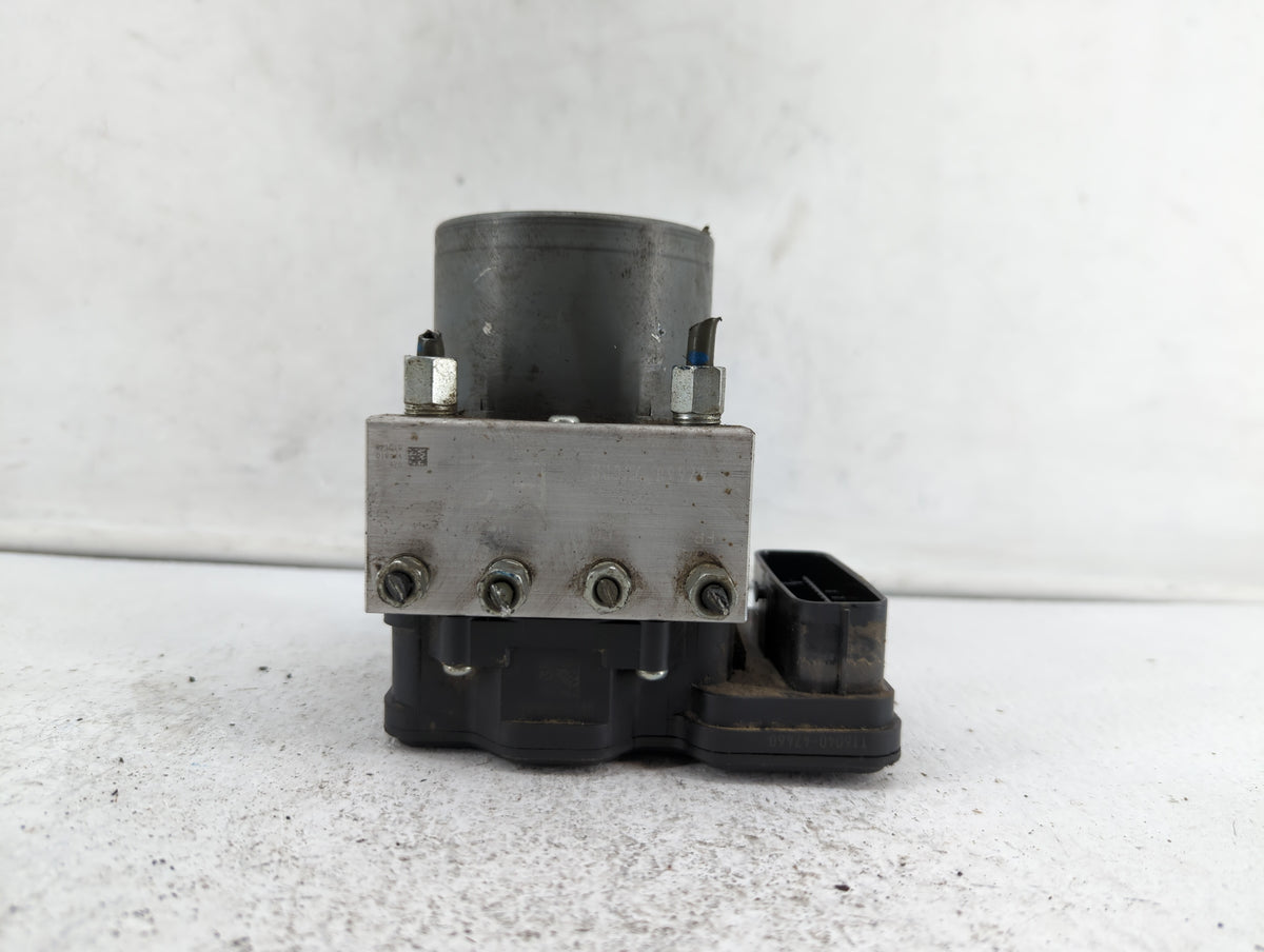 2018-2020 Nissan Pathfinder Anti-Lock Brake ABS Pump Module Actuator OEM P/N:116040-51100 47660 9UC0B Fits Fits 2018 2019 20