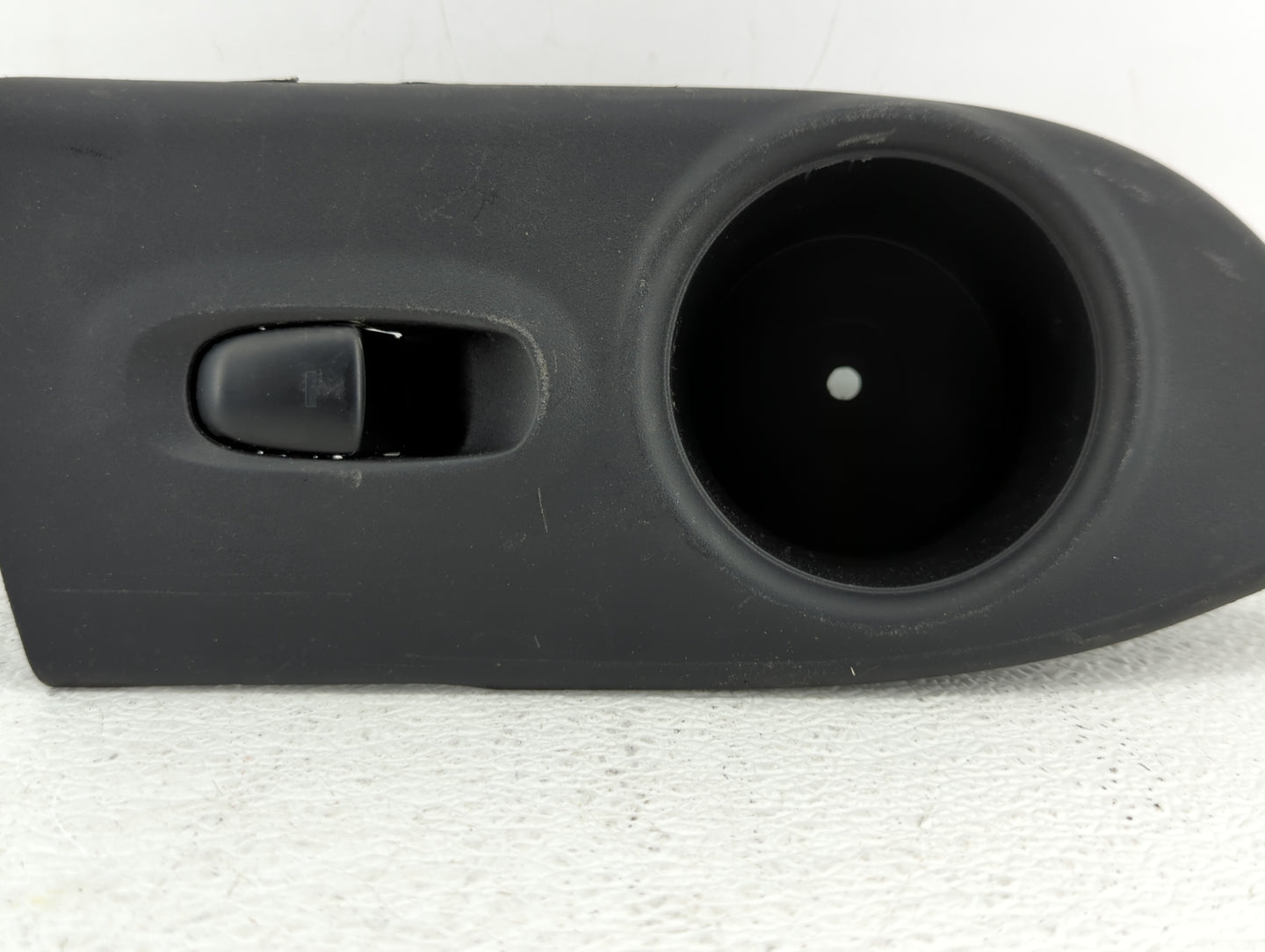 2019 Nissan Pathfinder Passenger Right Power Window Switch - Oemusedautoparts1.com