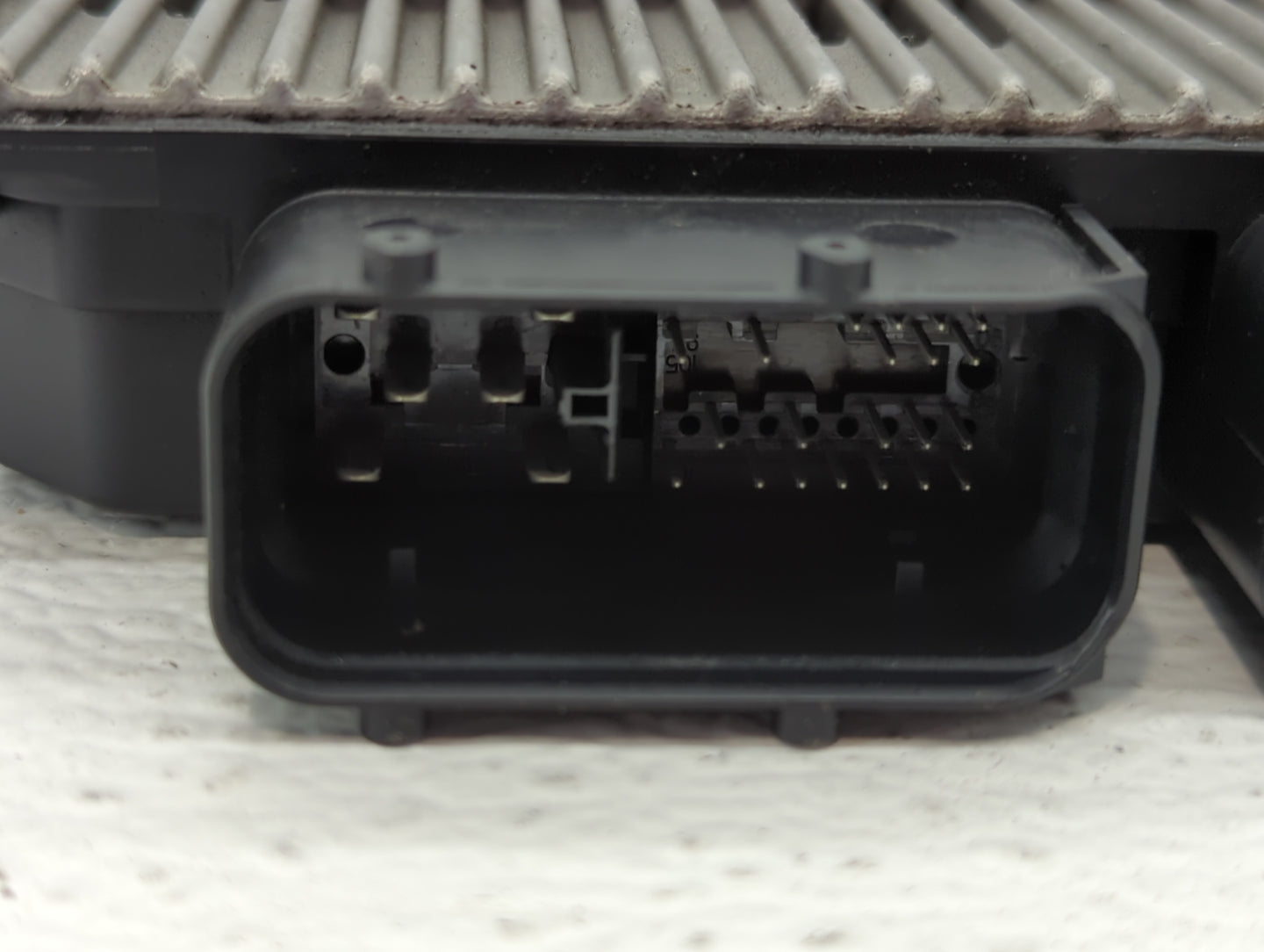 2018-2019 Nissan Pathfinder PCM Engine Control Computer ECU ECM PCU OEM P/N:237F0 9PJ1A Fits Fits 2018 2019 2020 OEM Used Au