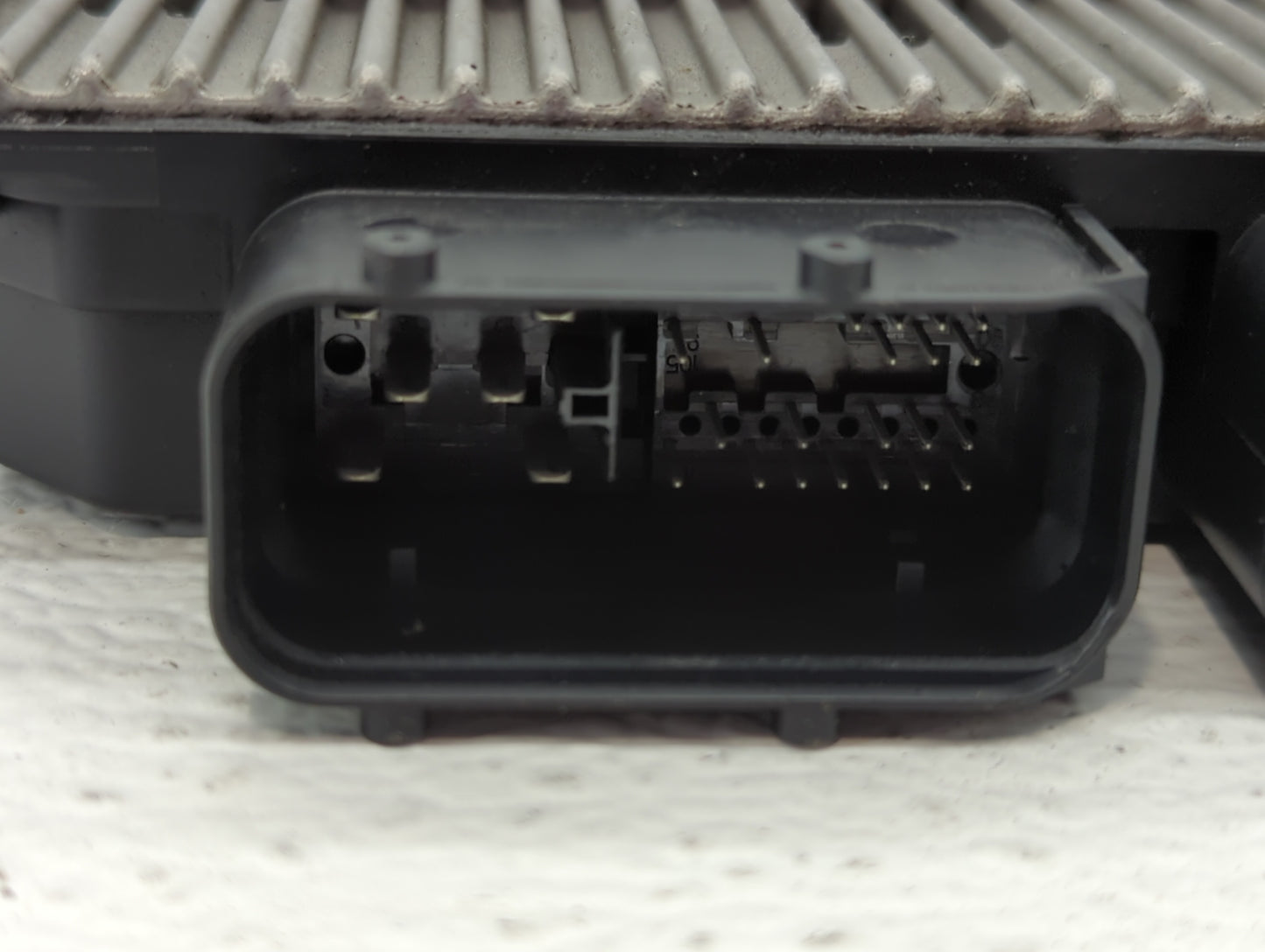 2018-2019 Nissan Pathfinder PCM Engine Control Computer ECU ECM PCU OEM P/N:237F0 9PJ1A Fits Fits 2018 2019 2020 OEM Used Au
