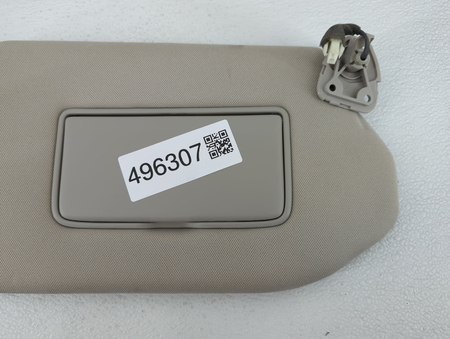 2019-2020 Nissan Pathfinder Sun Visor Shade Replacement Passenger Right Mirror Fits Fits 2019 2020 OEM Used Auto Parts - Oem