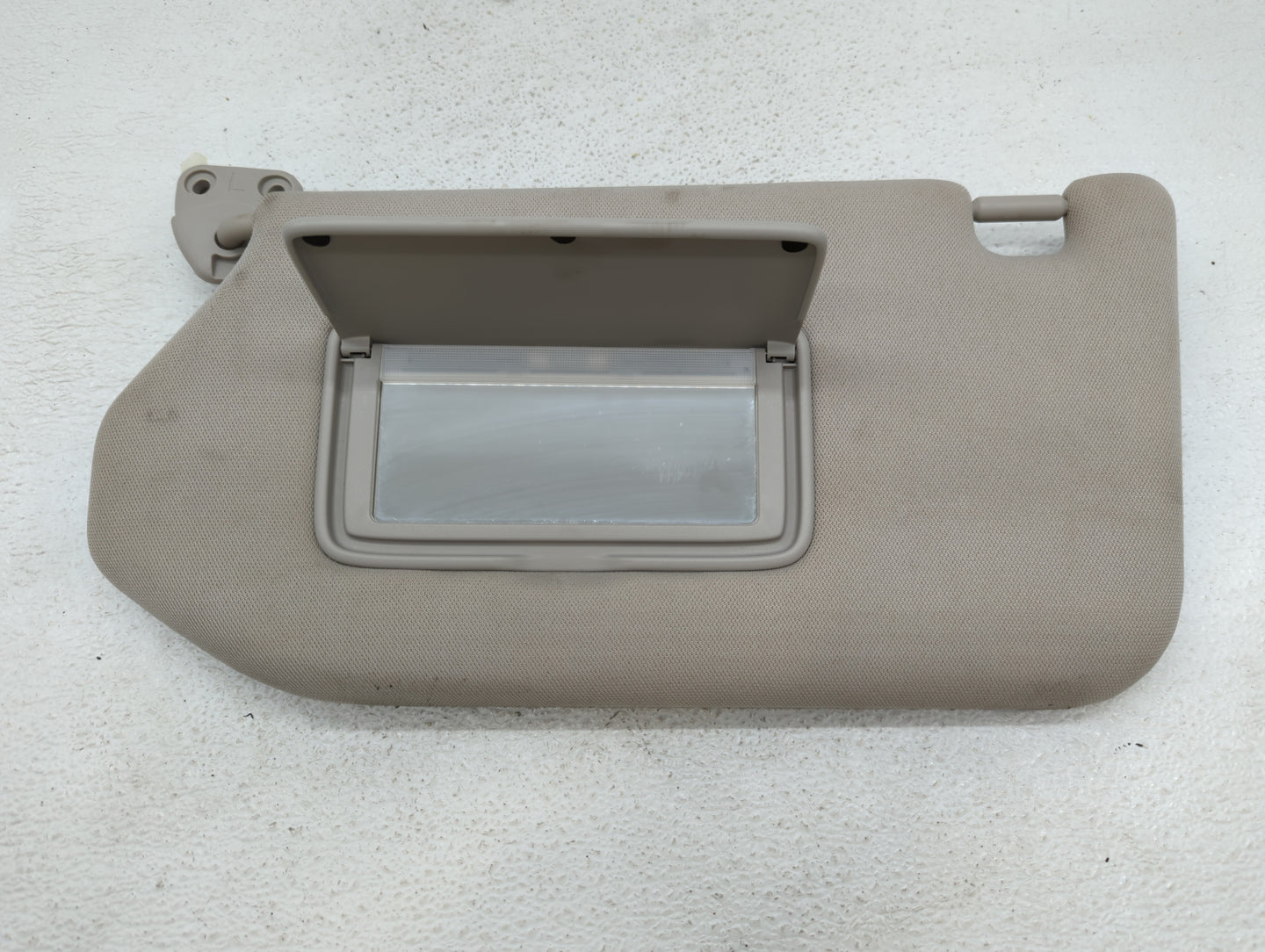 2019-2020 Nissan Pathfinder Sun Visor Shade Replacement Driver Left Mirror Fits Fits 2019 2020 OEM Used Auto Parts - Oemused