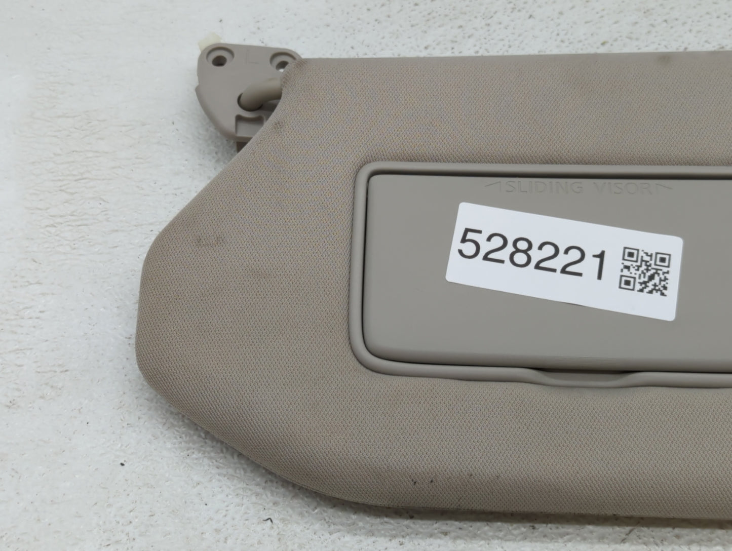 2019-2020 Nissan Pathfinder Sun Visor Shade Replacement Driver Left Mirror Fits Fits 2019 2020 OEM Used Auto Parts - Oemused