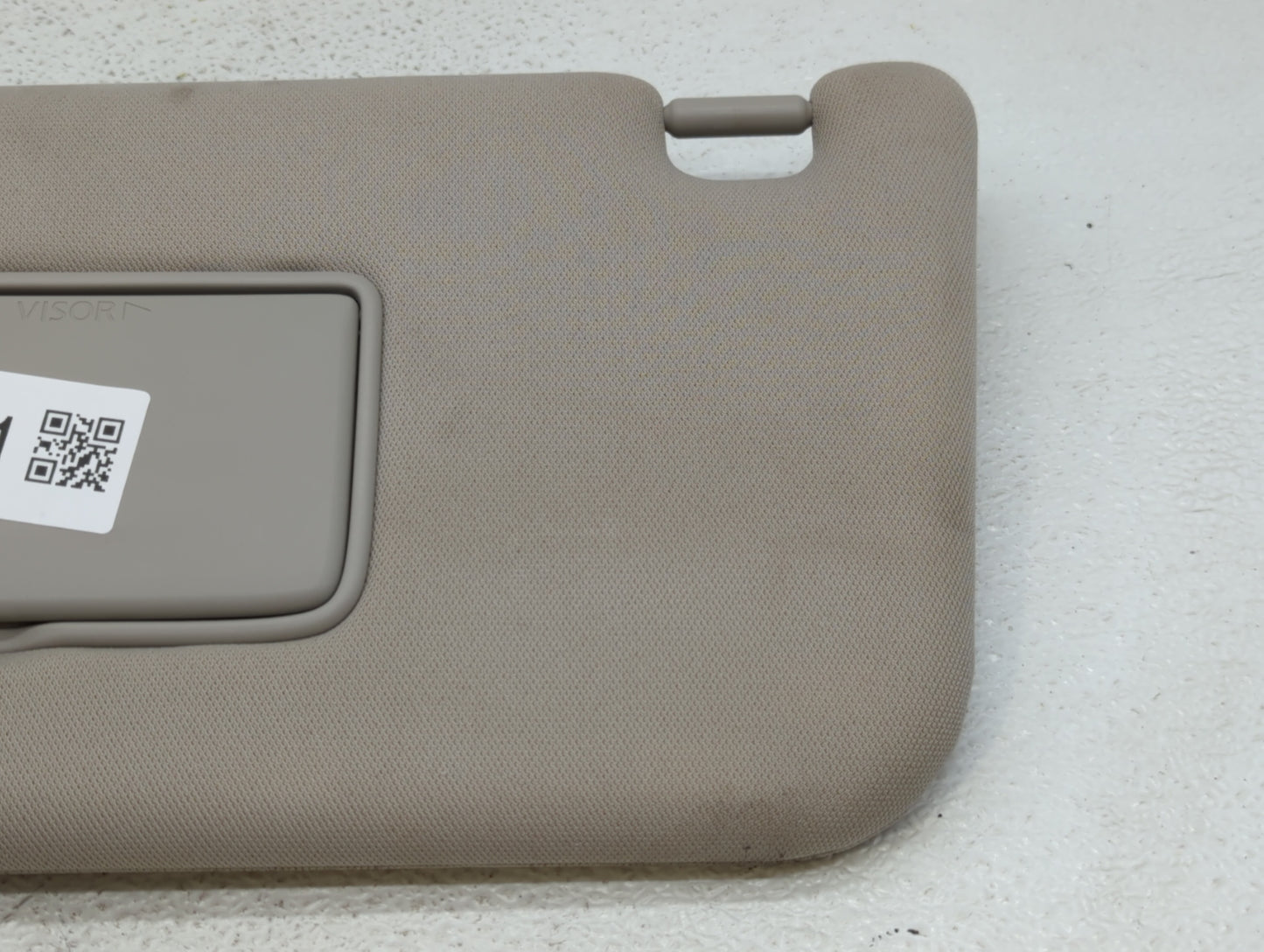 2019-2020 Nissan Pathfinder Sun Visor Shade Replacement Driver Left Mirror Fits Fits 2019 2020 OEM Used Auto Parts - Oemused