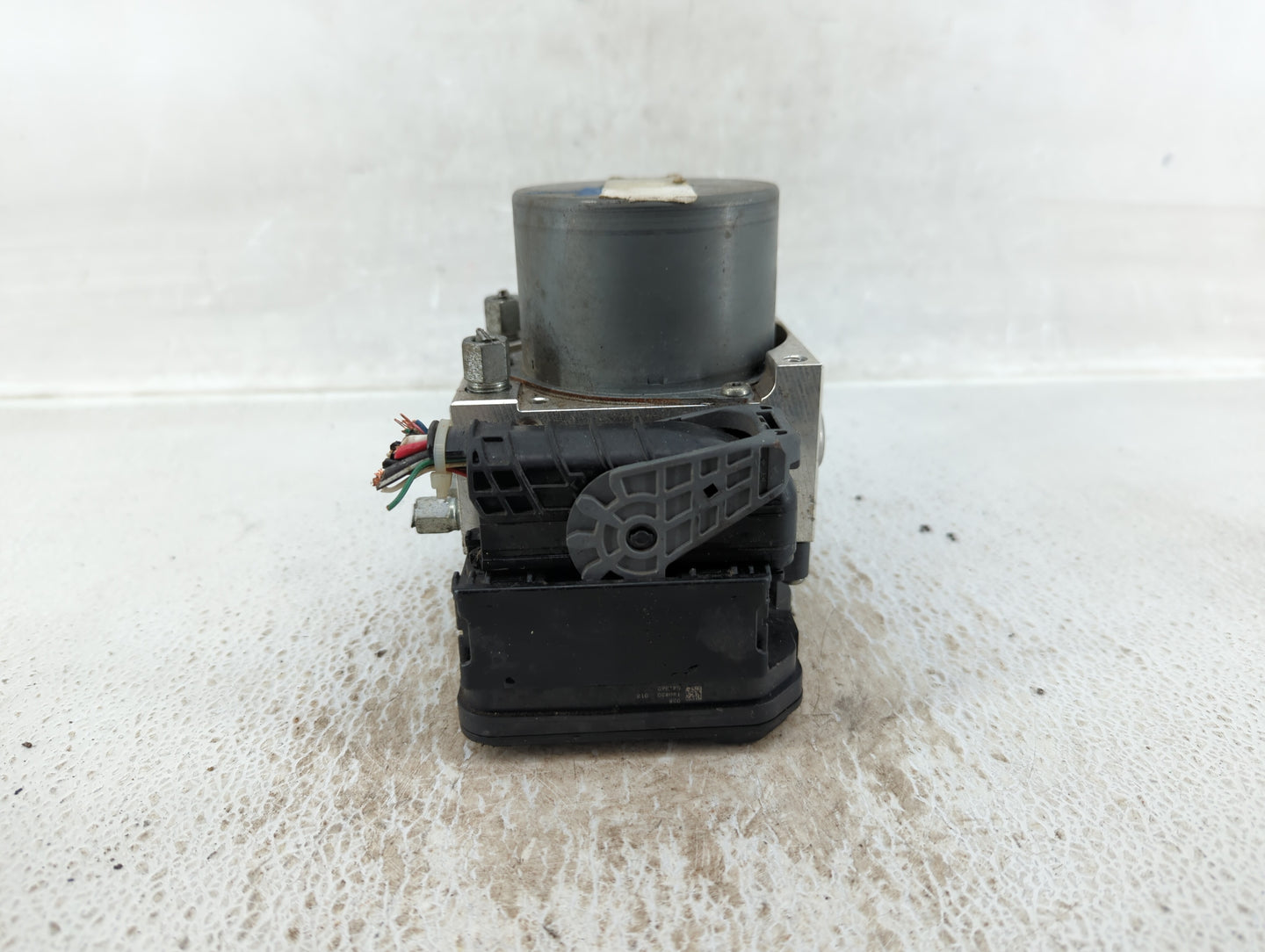 2018-2020 Nissan Pathfinder ABS Pump Control Module Replacement P/N:67660-9PP0B 116040-51100 Fits Fits 2018 2019 2020 OEM Us