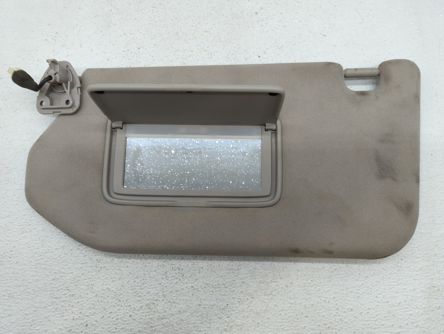 2019-2020 Nissan Pathfinder Sun Visor Shade Replacement Driver Left Mirror Fits Fits 2019 2020 OEM Used Auto Parts - Oemused