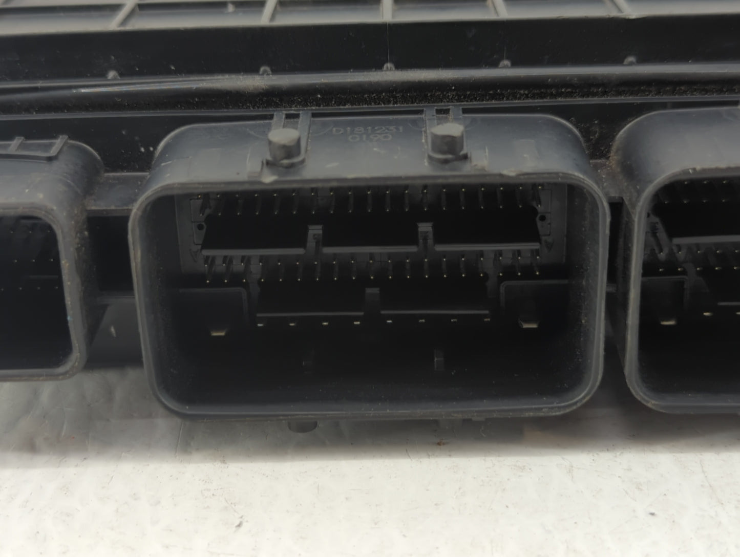 2018-2019 Nissan Pathfinder PCM Engine Control Computer ECU ECM PCU OEM P/N:NEC034-682 Fits Fits 2018 2019 2020 OEM Used Aut