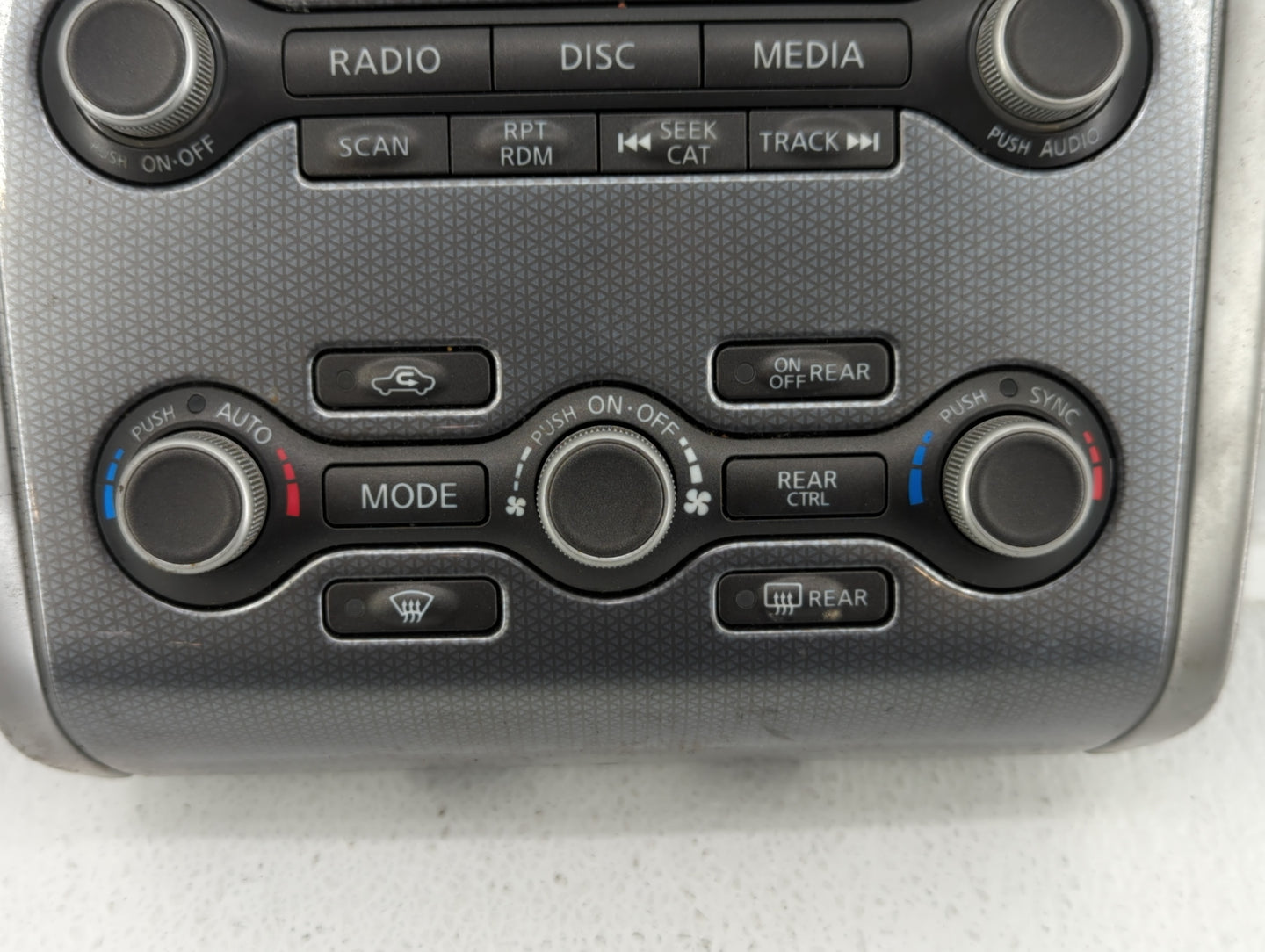 2019 Nissan Pathfinder Climate Control Module Temperature AC/Heater Replacement P/N:210273 9PR8A Fits OEM Used Auto Parts - 