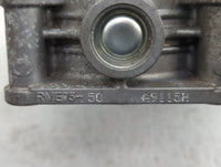 2017-2020 Nissan Pathfinder Throttle Body P/N:A9115H RME75-50 Fits Fits 2016 2017 2018 2019 2020 OEM Used Auto Parts - Oemus