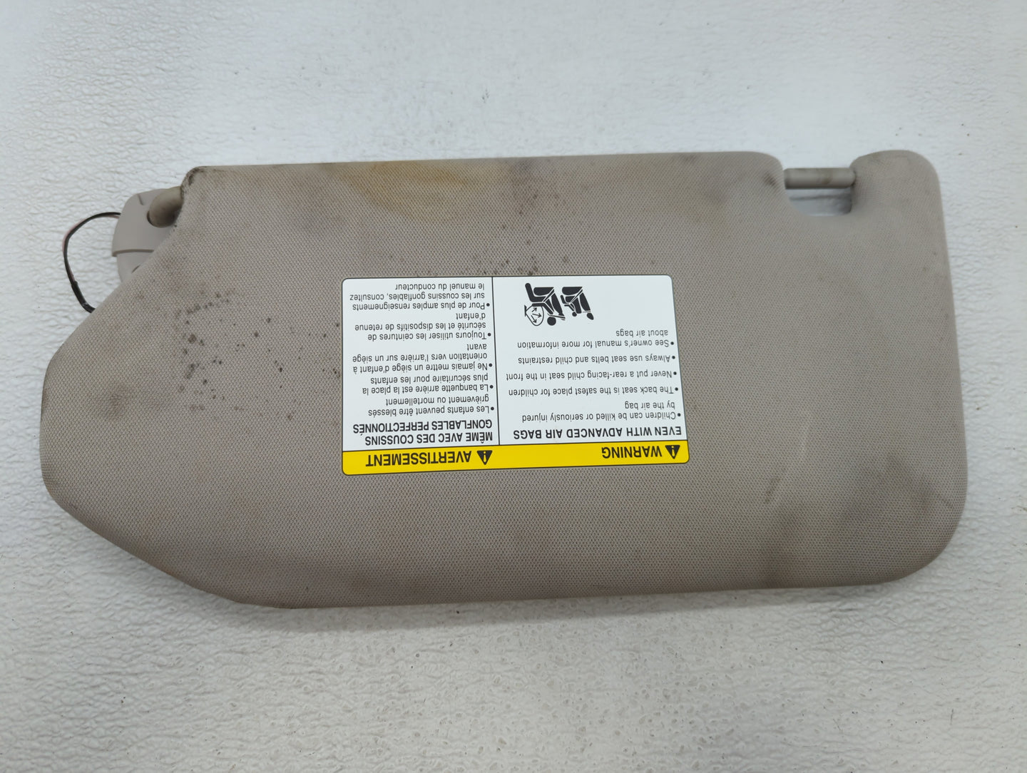2019-2020 Nissan Pathfinder Sun Visor Shade Replacement Passenger Right Mirror Fits Fits 2019 2020 OEM Used Auto Parts - Oem