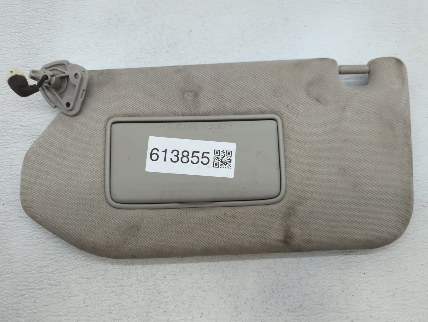 2019-2020 Nissan Pathfinder Sun Visor Shade Replacement Driver Left Mirror Fits Fits 2019 2020 OEM Used Auto Parts - Oemused