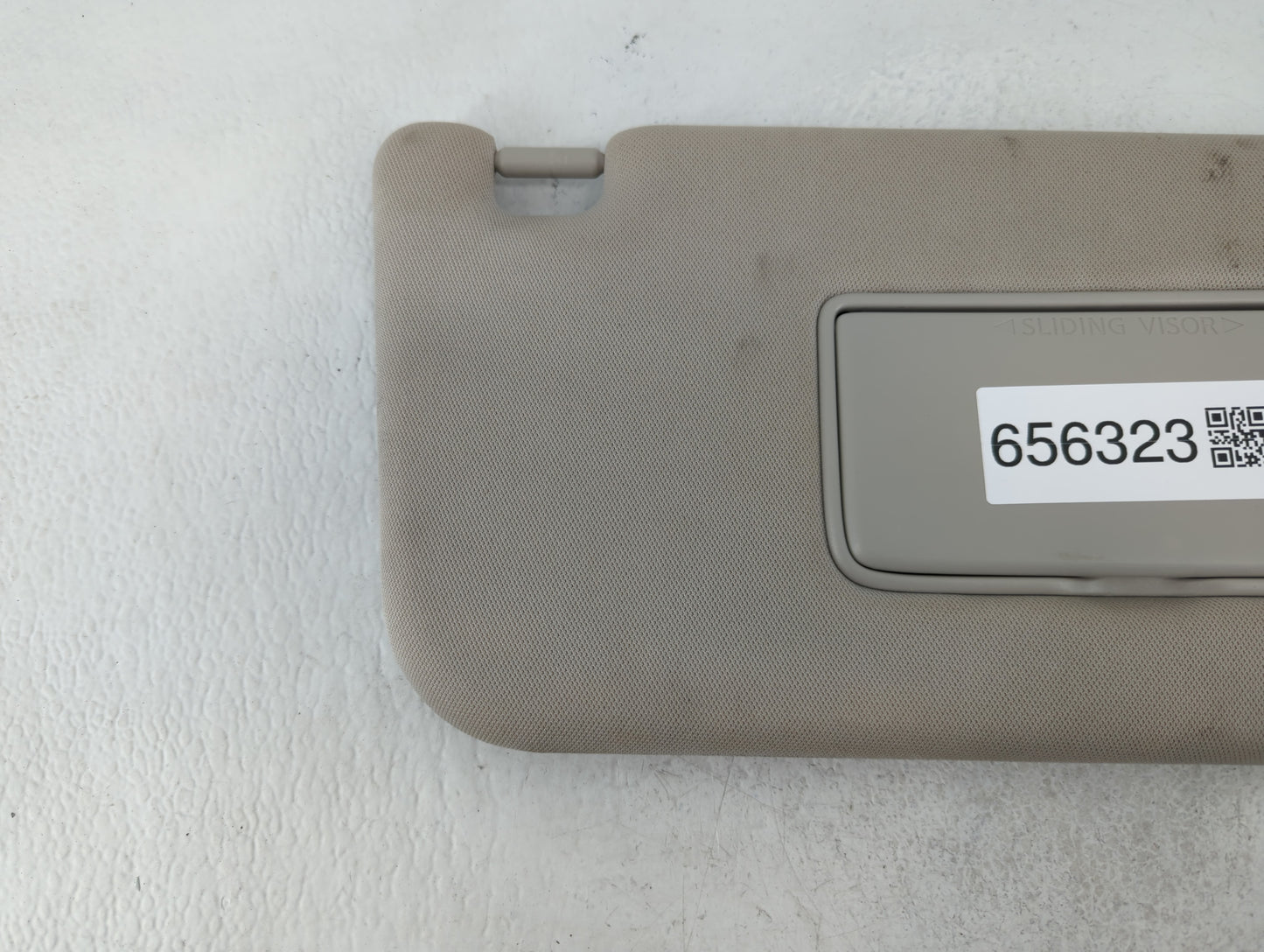 2019-2020 Nissan Pathfinder Sun Visor Shade Replacement Passenger Right Mirror Fits Fits 2019 2020 OEM Used Auto Parts - Oem