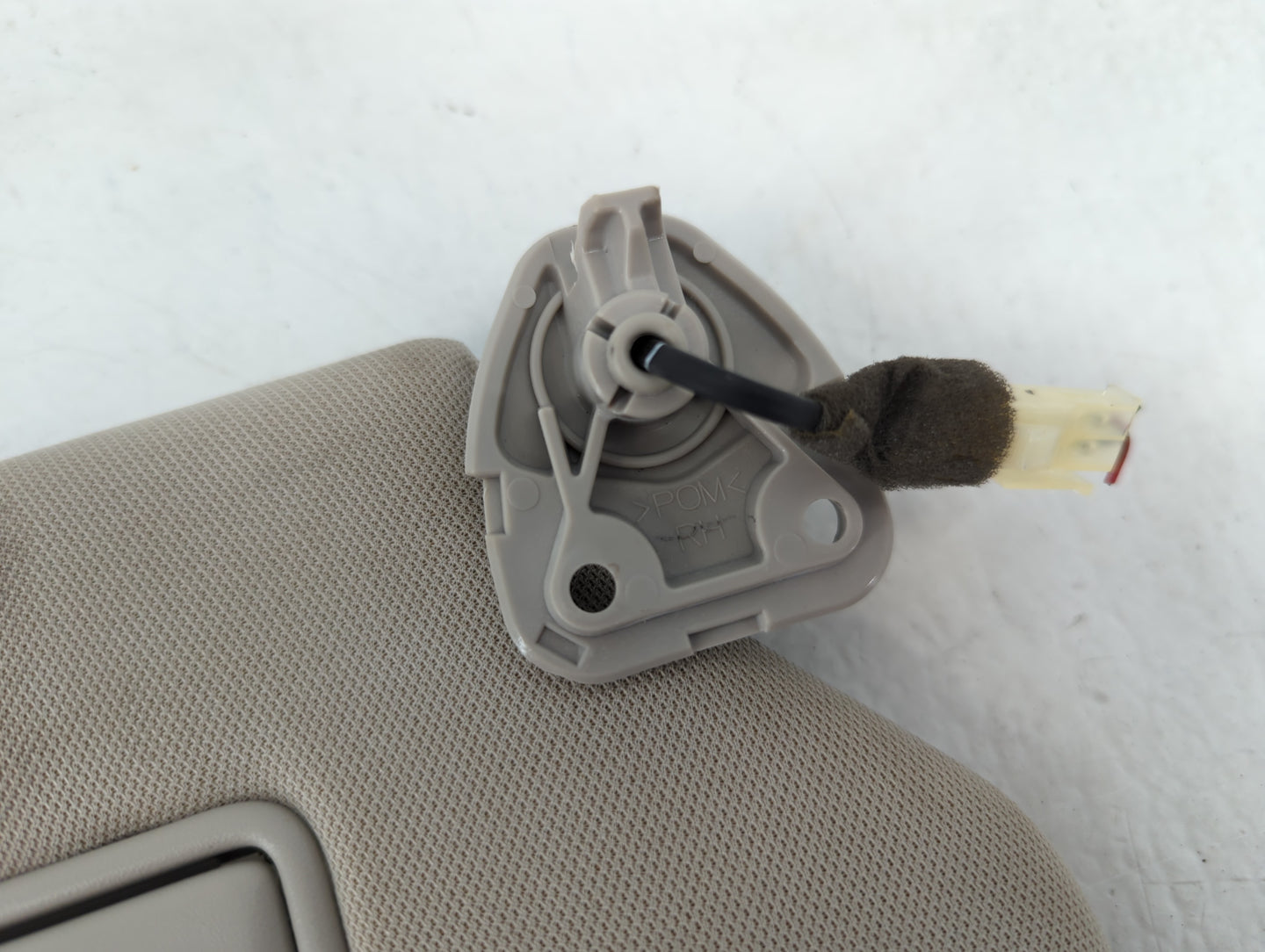 2019-2020 Nissan Pathfinder Sun Visor Shade Replacement Passenger Right Mirror Fits Fits 2019 2020 OEM Used Auto Parts - Oem