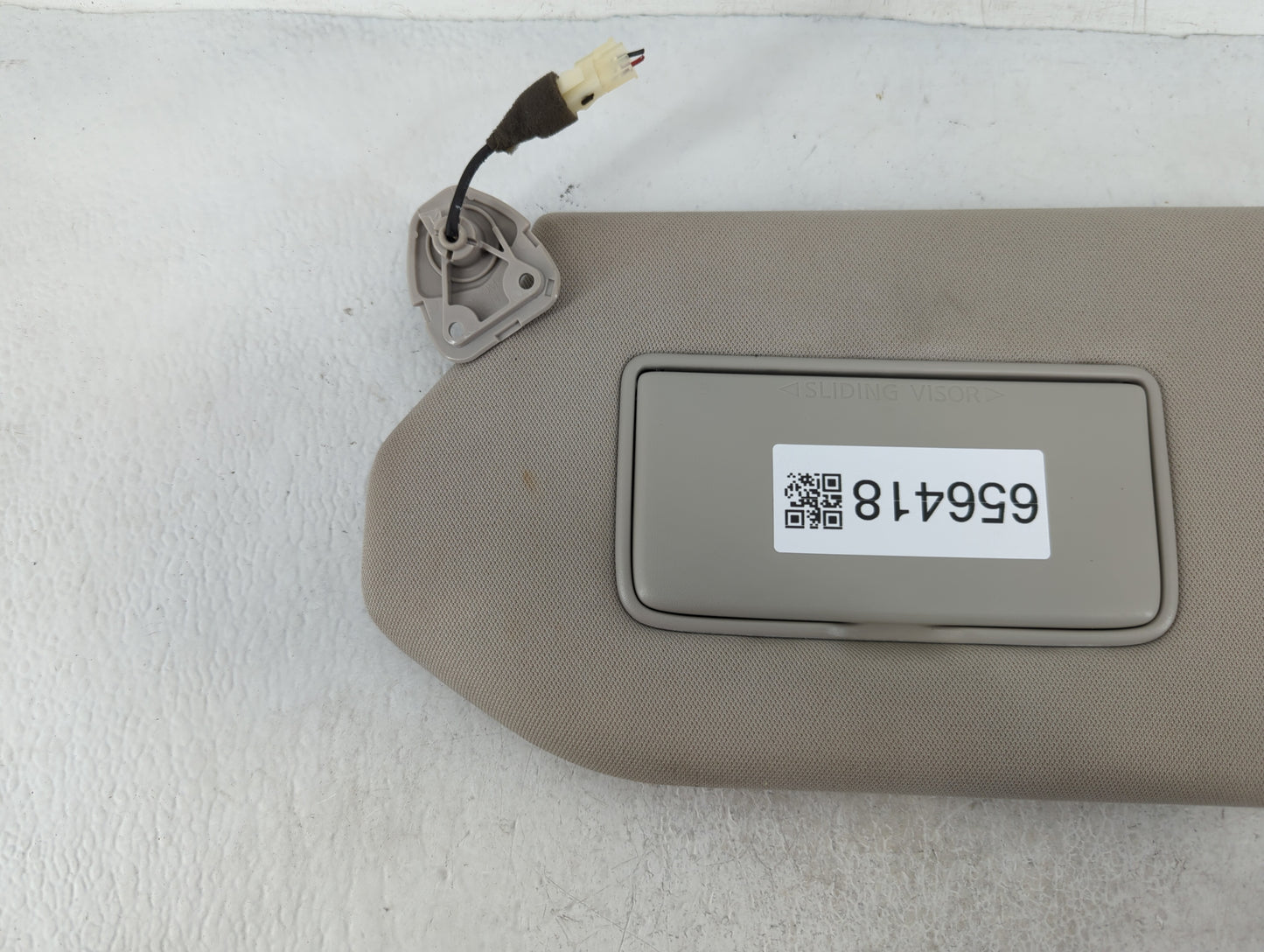 2019-2020 Nissan Pathfinder Sun Visor Shade Replacement Driver Left Mirror Fits Fits 2019 2020 OEM Used Auto Parts - Oemused