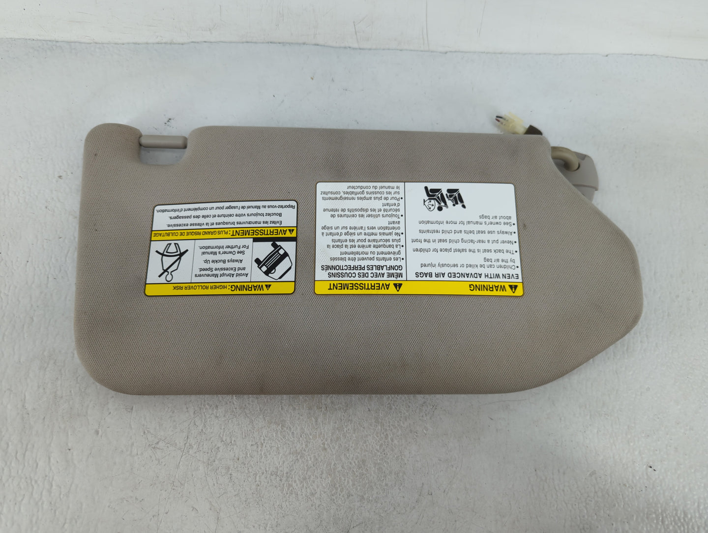 2019-2020 Nissan Pathfinder Sun Visor Shade Replacement Driver Left Mirror Fits Fits 2019 2020 OEM Used Auto Parts - Oemused