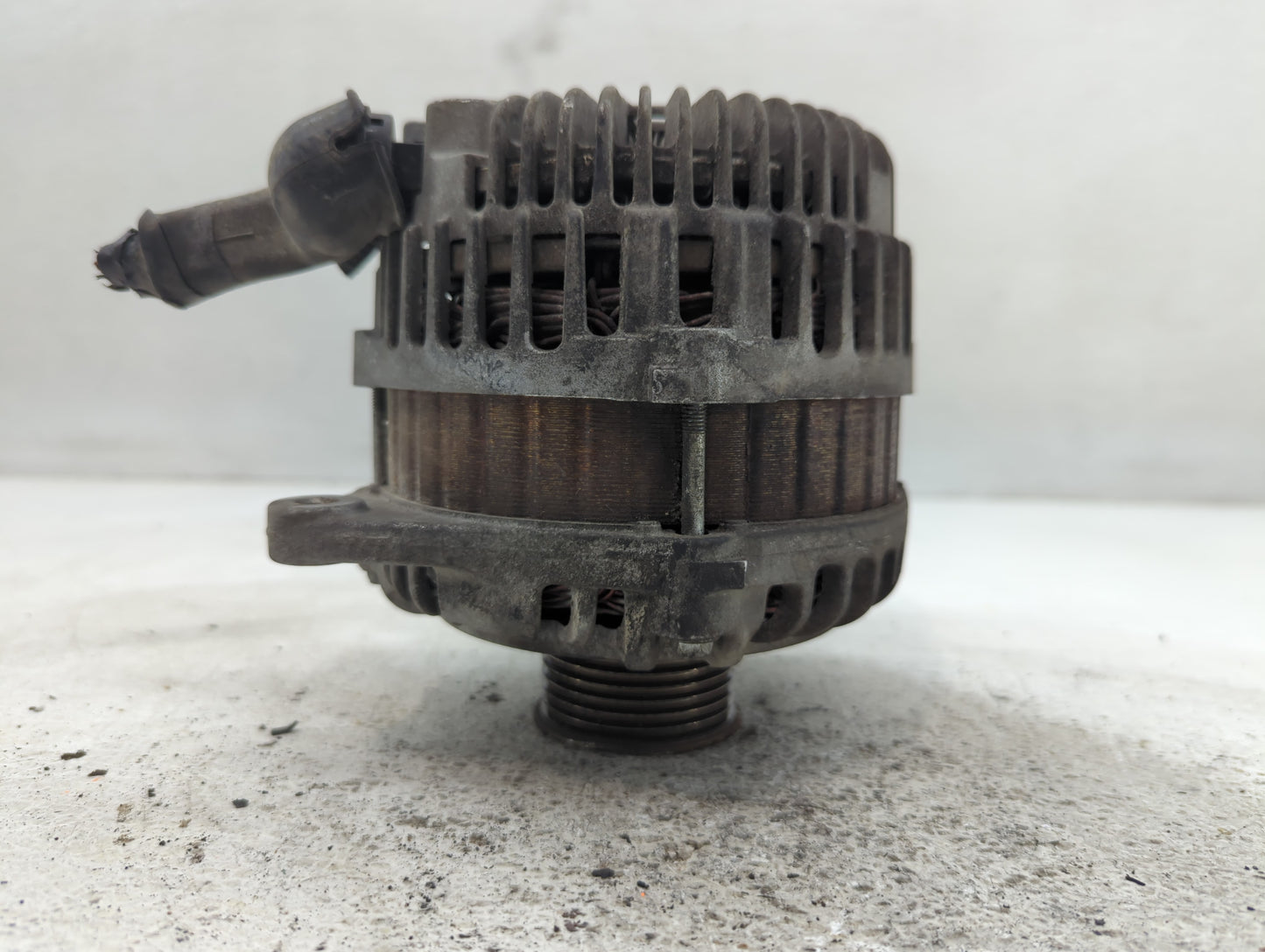 2017-2020 Nissan Pathfinder Alternator Replacement Generator Charging Assembly Engine OEM P/N:23100 9UA0A Fits OEM Used Auto