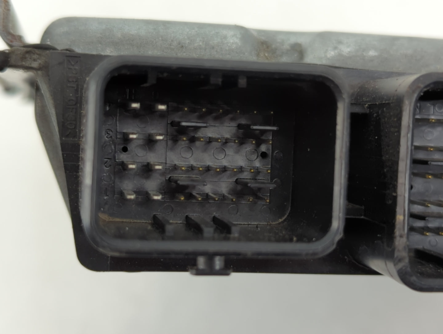 2018-2019 Nissan Pathfinder PCM Engine Control Computer ECU ECM PCU OEM P/N:165506 NEC044-619 Fits Fits 2018 2019 2020 OEM U