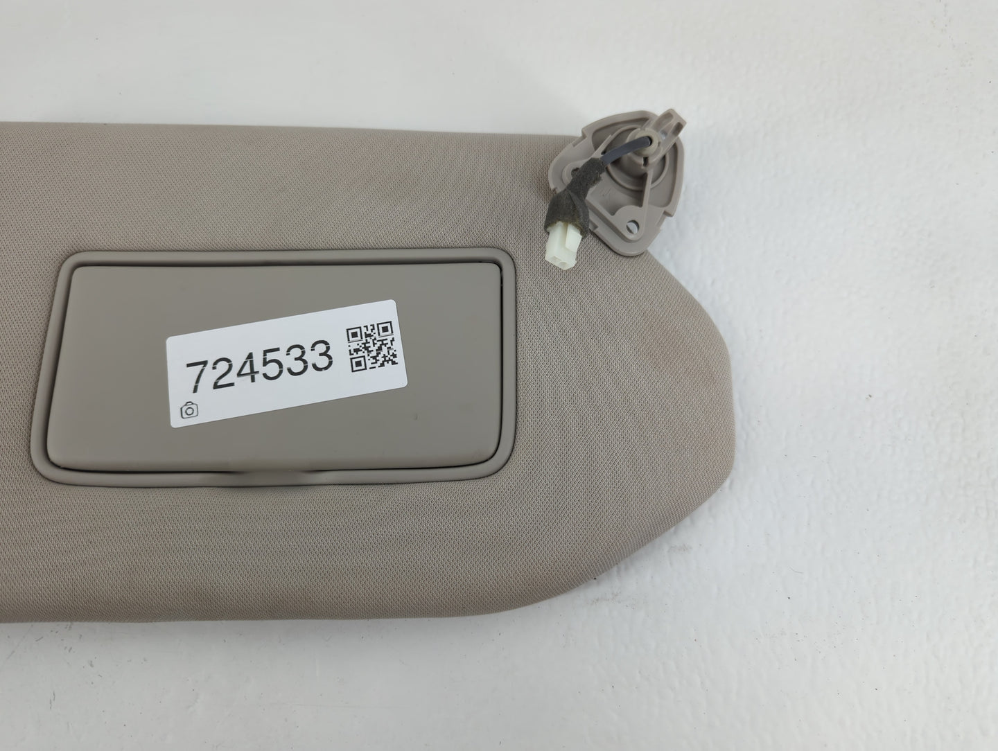 2019-2020 Nissan Pathfinder Sun Visor Shade Replacement Passenger Right Mirror Fits Fits 2019 2020 OEM Used Auto Parts - Oem