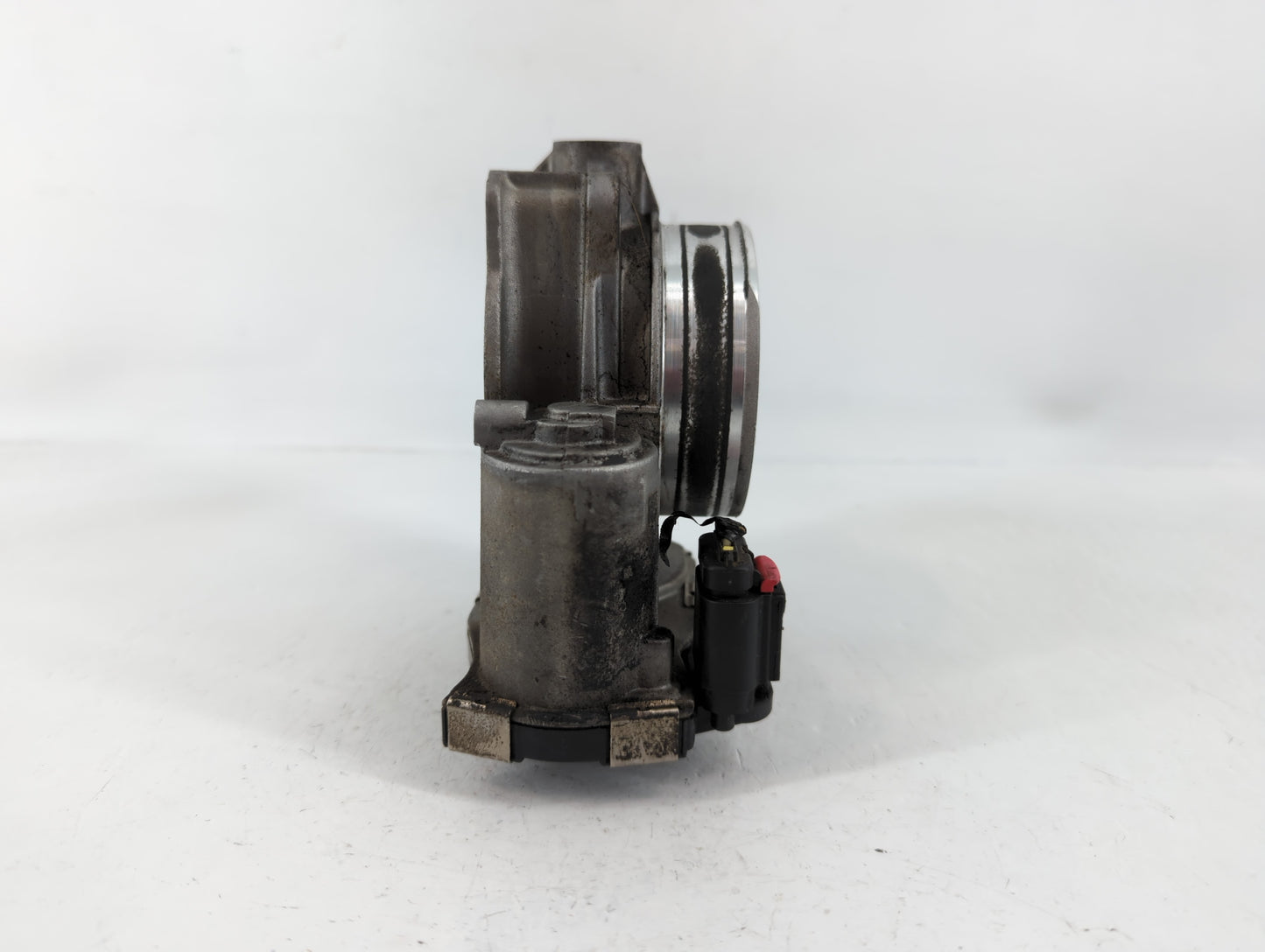 2017-2020 Nissan Pathfinder Throttle Body P/N:12632172BA Fits Fits 2016 2017 2018 2019 2020 OEM Used Auto Parts - Oemusedaut