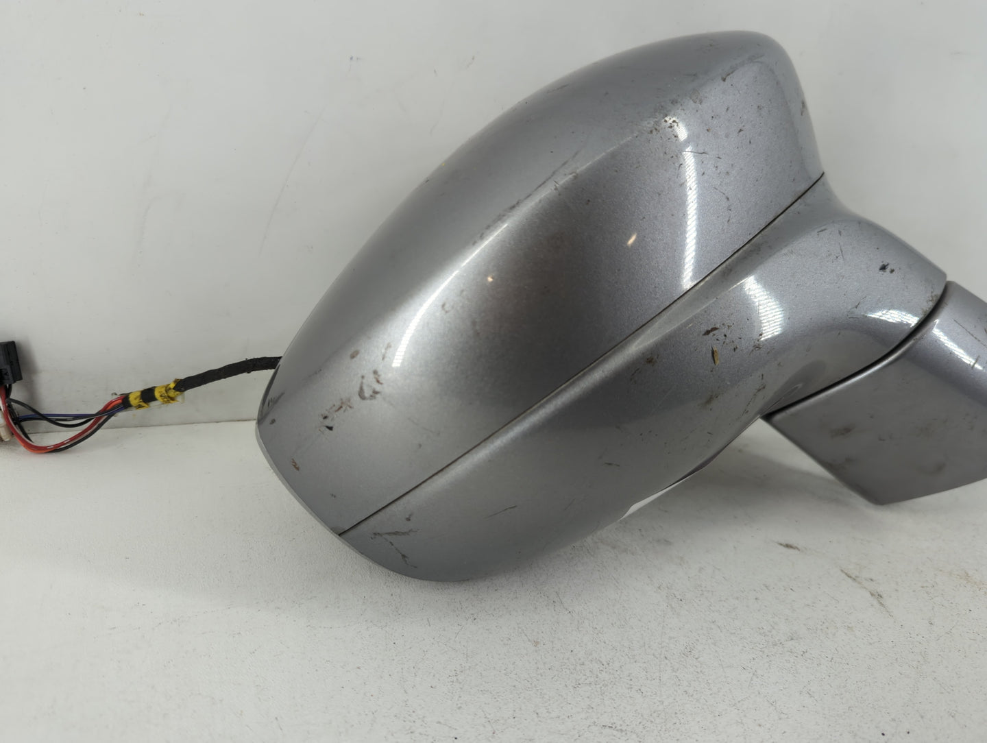 2019 Nissan Pathfinder Passenger Side View Mirror - Right Door Mirror OEM Used - Oemusedautoparts1.com