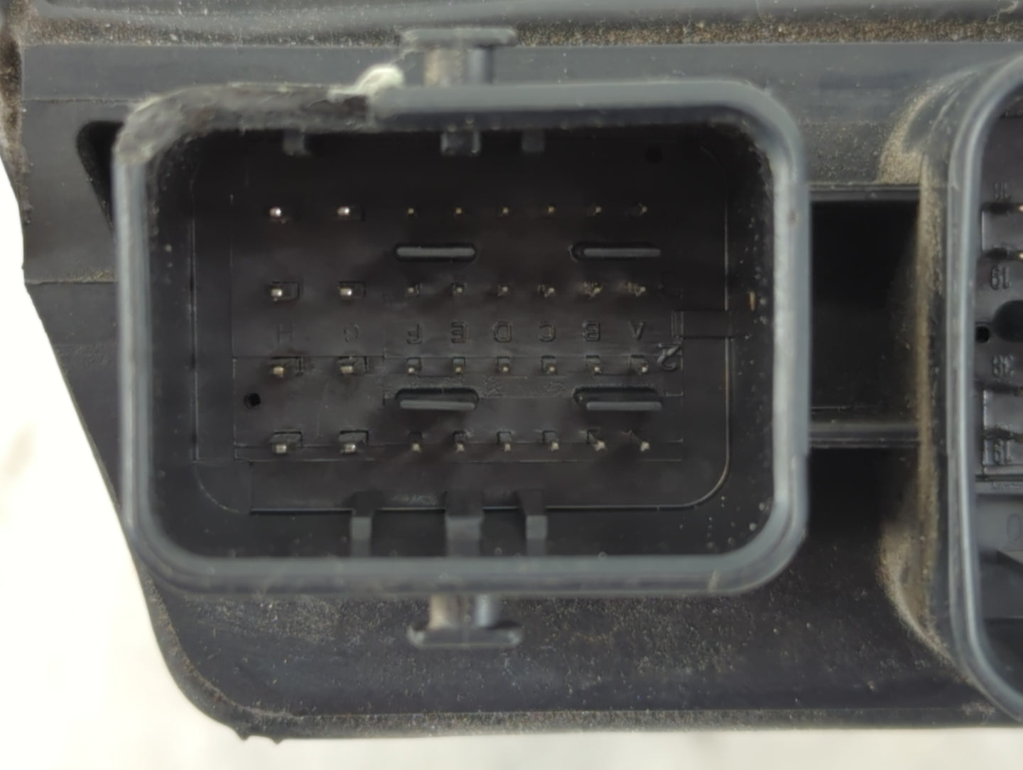 2018-2019 Nissan Pathfinder PCM Engine Control Computer ECU ECM PCU OEM P/N:NEC032-652 Fits Fits 2018 2019 2020 OEM Used Aut