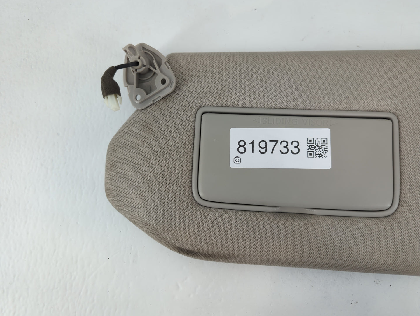 2019-2020 Nissan Pathfinder Sun Visor Shade Replacement Driver Left Mirror Fits Fits 2019 2020 OEM Used Auto Parts - Oemused