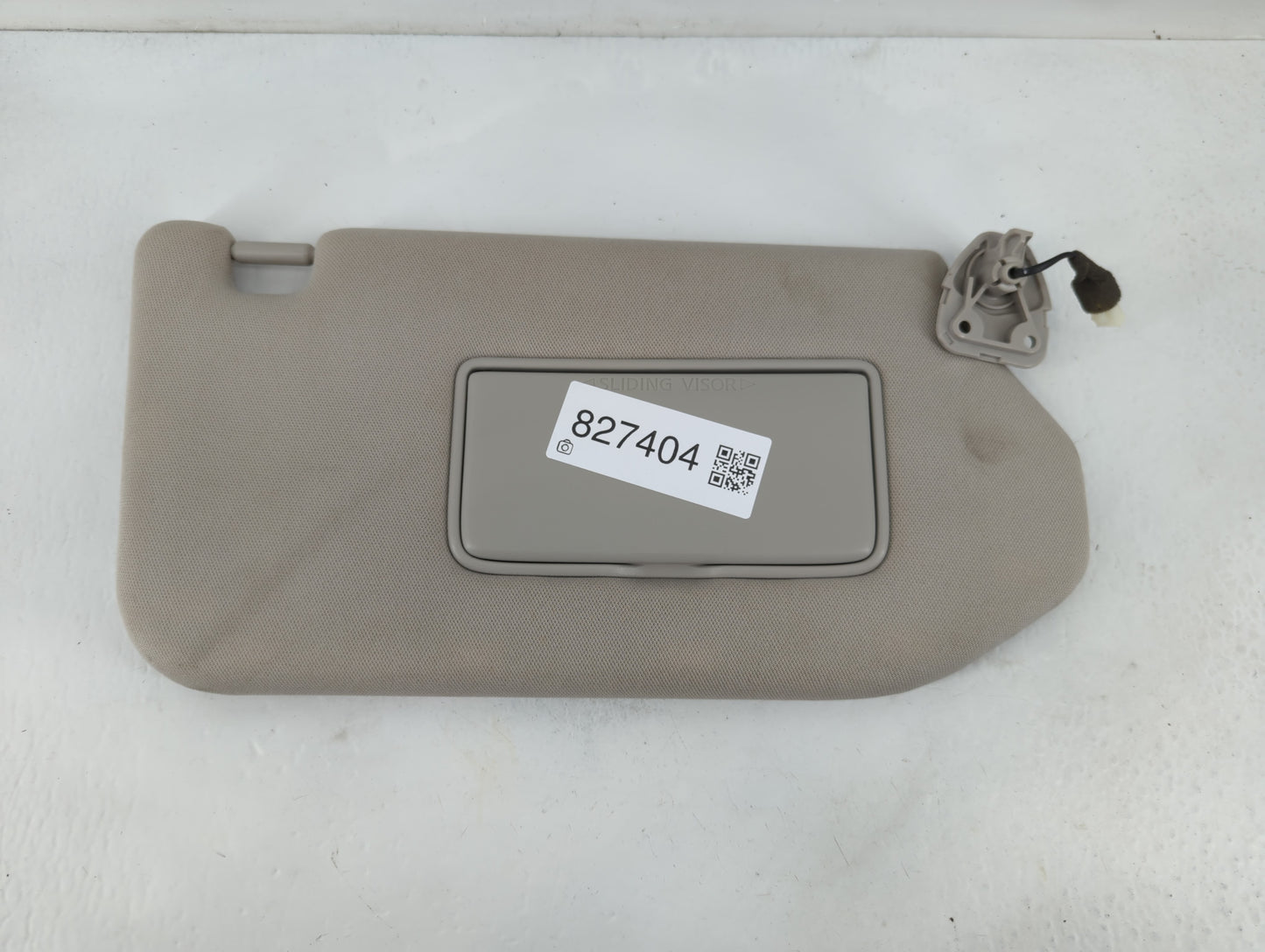 2019-2020 Nissan Pathfinder Sun Visor Shade Replacement Passenger Right Mirror Fits Fits 2019 2020 OEM Used Auto Parts - Oem