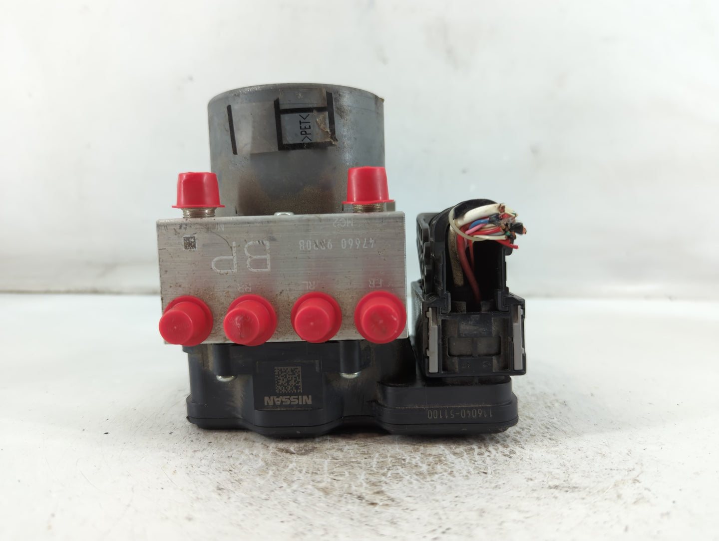 2018-2020 Nissan Pathfinder ABS Pump Control Module Replacement P/N:116040-51100 Fits Fits 2018 2019 2020 OEM Used Auto Part