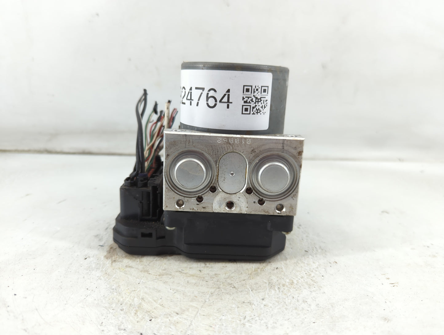2018-2020 Nissan Pathfinder ABS Pump Control Module Replacement P/N:116040-51100 Fits Fits 2018 2019 2020 OEM Used Auto Part