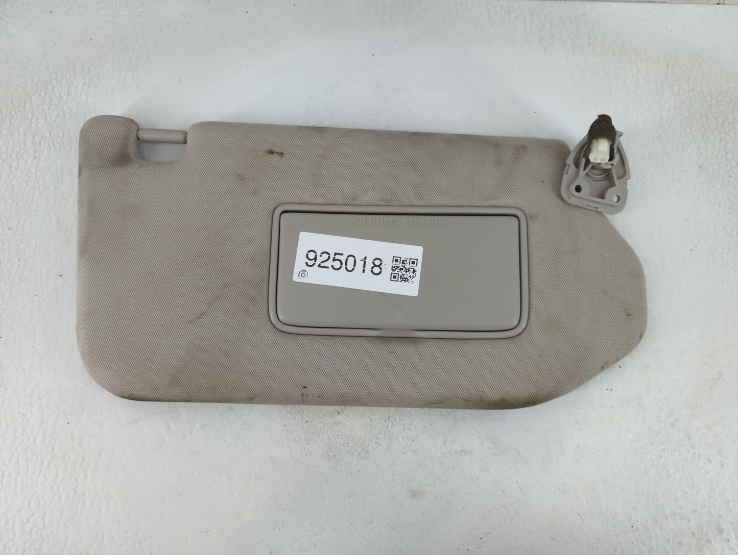 2019-2020 Nissan Pathfinder Sun Visor Shade Replacement Passenger Right Mirror Fits Fits 2019 2020 OEM Used Auto Parts - Oem