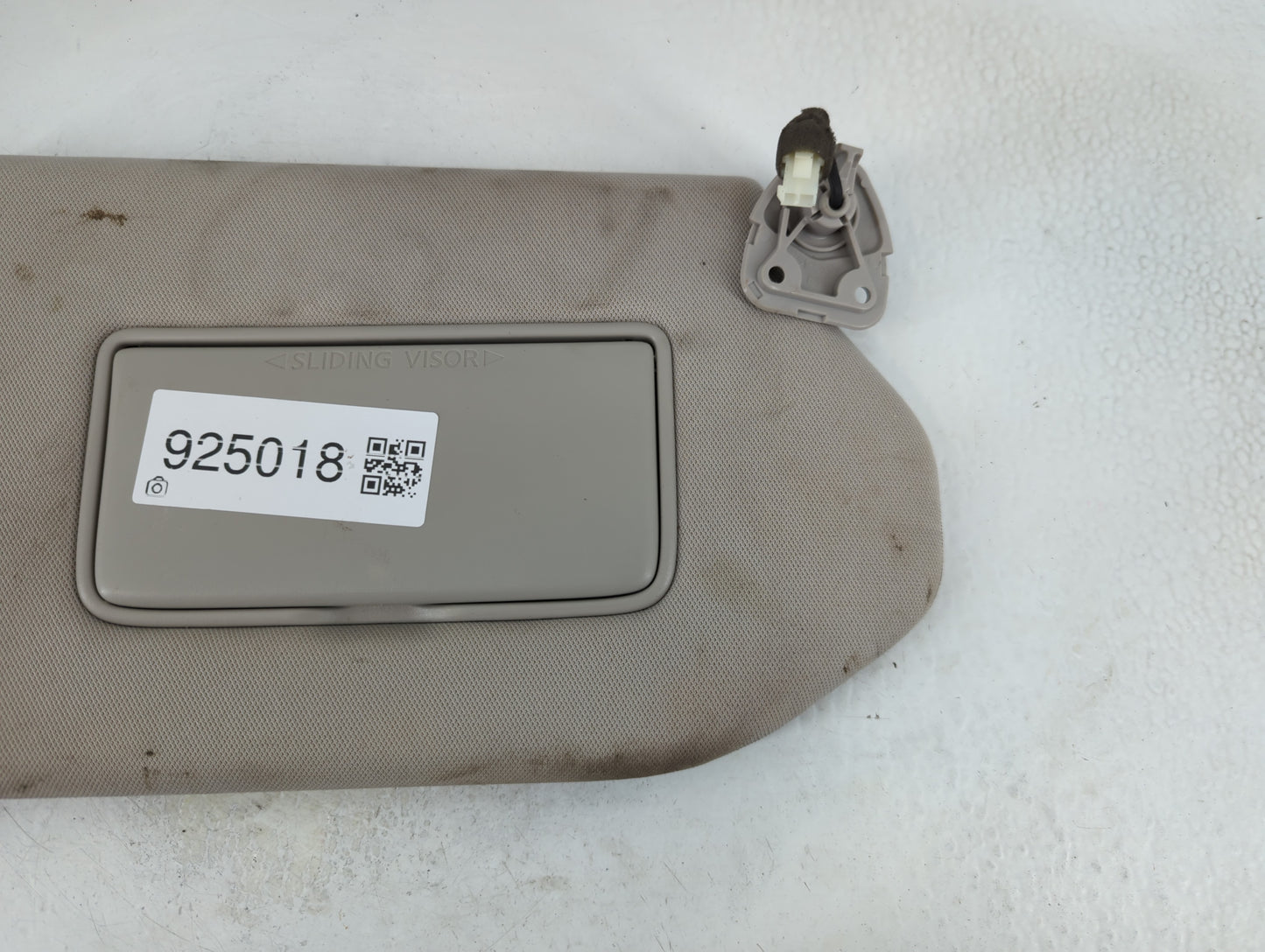 2019-2020 Nissan Pathfinder Sun Visor Shade Replacement Passenger Right Mirror Fits Fits 2019 2020 OEM Used Auto Parts - Oem