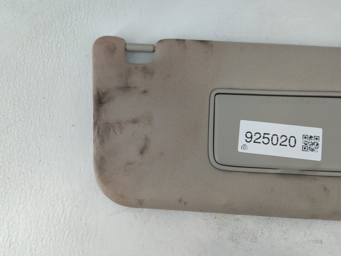 2019-2020 Nissan Pathfinder Sun Visor Shade Replacement Passenger Right Mirror Fits Fits 2019 2020 OEM Used Auto Parts - Oem
