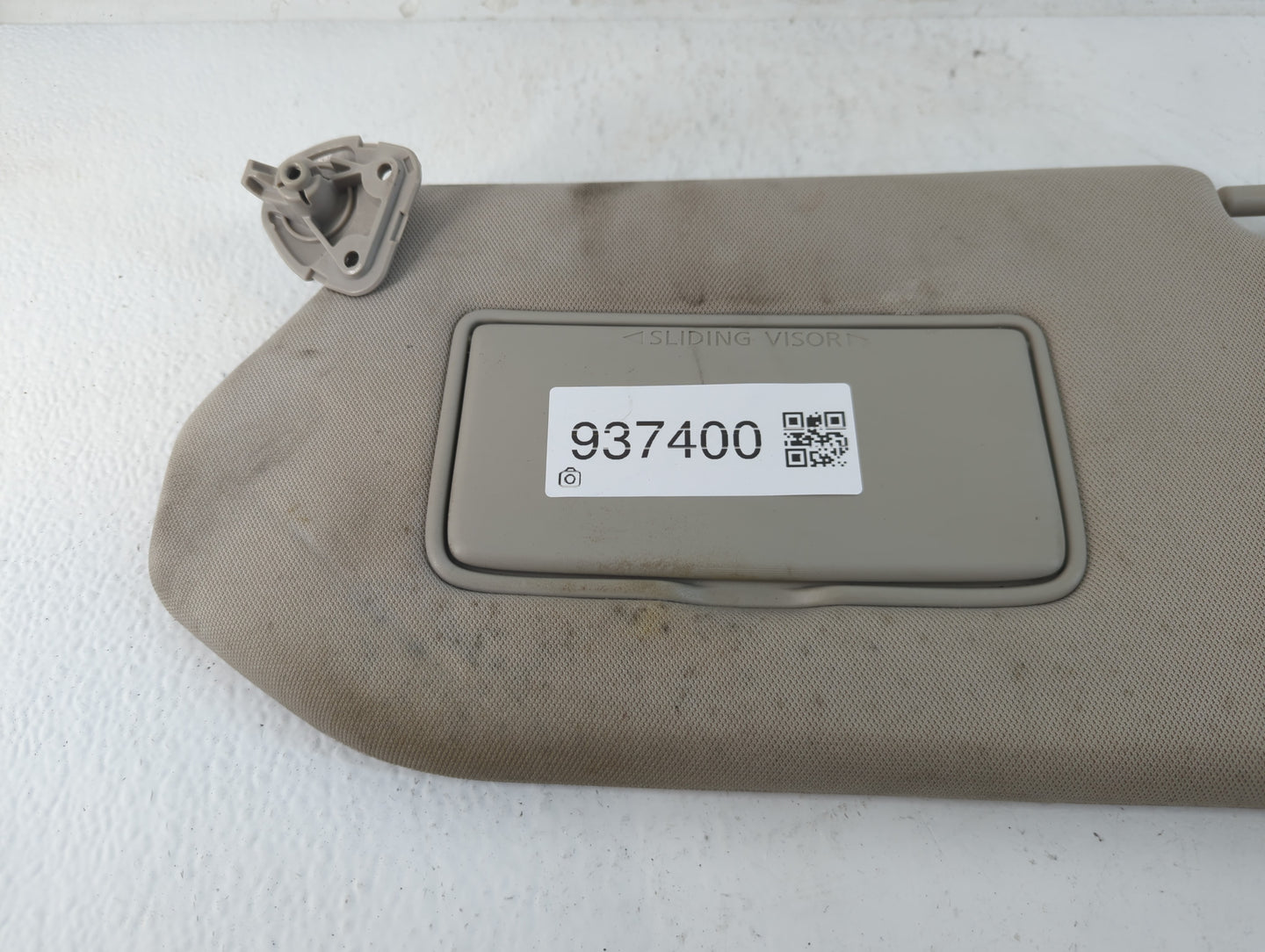 2019-2020 Nissan Pathfinder Sun Visor Shade Replacement Driver Left Mirror Fits Fits 2019 2020 OEM Used Auto Parts - Oemused