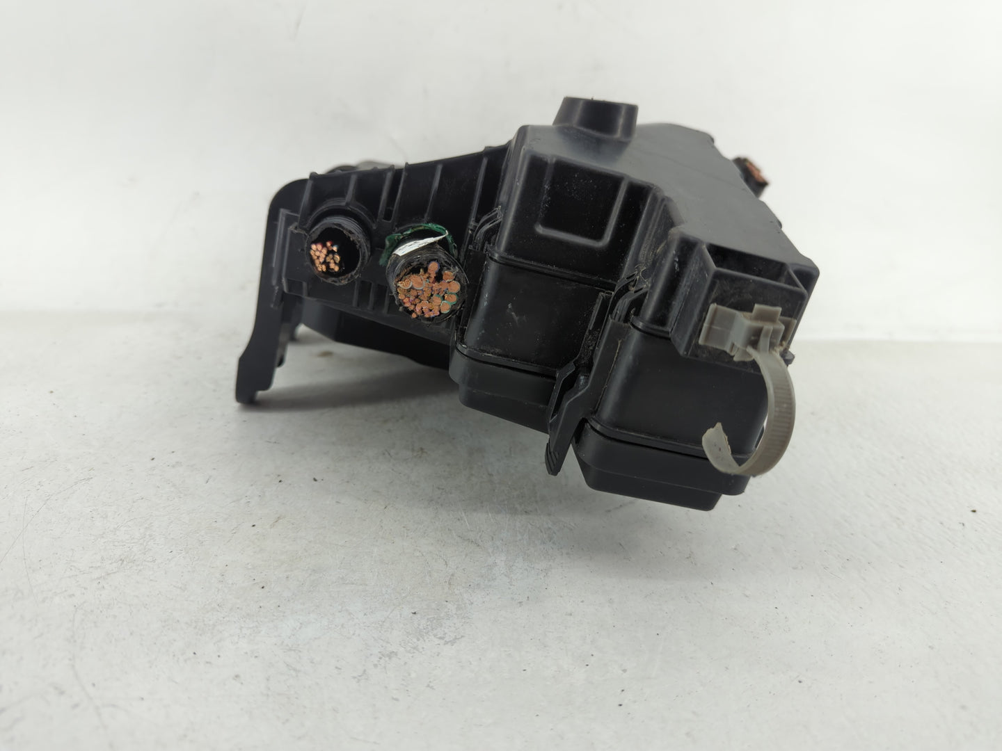 2017-2021 Nissan Qashqai Fusebox Fuse Box Panel Relay Module P/N:PP-GF20-M10 3S0J00101 Fits Fits 2017 2018 2019 2020 2021 20