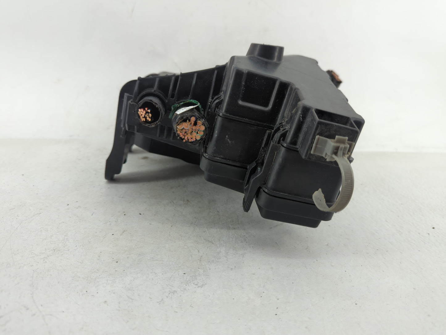 2017-2021 Nissan Qashqai Fusebox Fuse Box Panel Relay Module P/N:PP-GF20-M10 3S0J00101 Fits Fits 2017 2018 2019 2020 2021 20