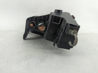 2017-2021 Nissan Qashqai Fusebox Fuse Box Panel Relay Module P/N:PP-GF20-M10 3S0J00101 Fits Fits 2017 2018 2019 2020 2021 20