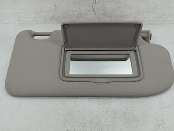 2019-2021 Nissan Qashqai Sun Visor Shade Replacement Passenger Right Mirror Fits Fits 2019 2020 2021 2022 OEM Used Auto Parts