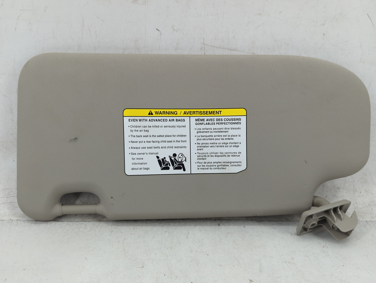 2019-2021 Nissan Qashqai Sun Visor Shade Replacement Passenger Right Mirror Fits Fits 2019 2020 2021 2022 OEM Used Auto Part