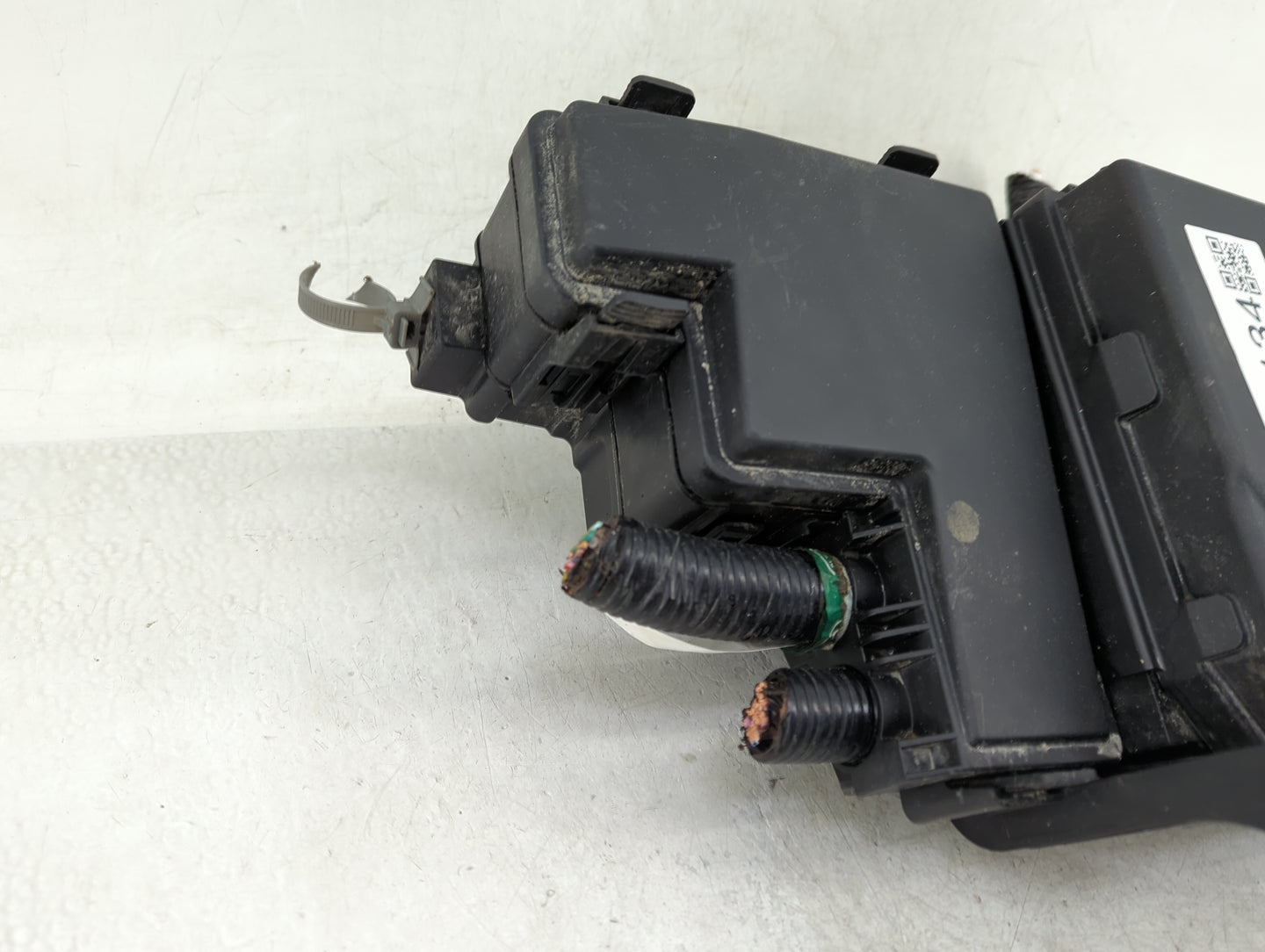 2017-2021 Nissan Qashqai Fusebox Fuse Box Panel Relay Module Fits Fits 2017 2018 2019 2020 2021 2022 OEM Used Auto Parts - O