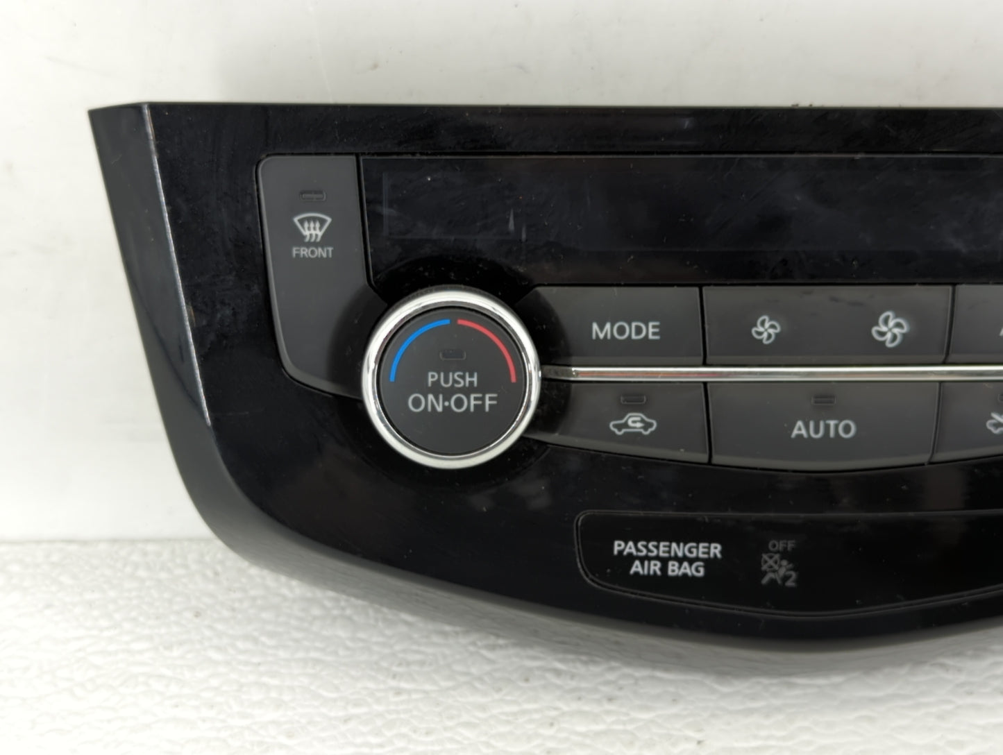 2017-2021 Nissan Qashqai Climate Control Module Temperature AC/Heater Replacement P/N:27500 7FE0A 27500 6MA0A Fits OEM Used 