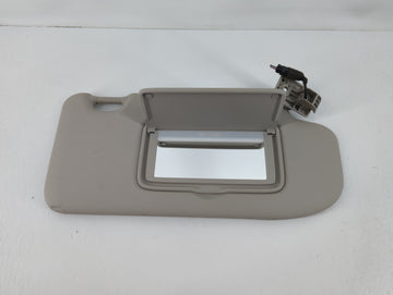 2019-2021 Nissan Qashqai Sun Visor Shade Replacement Passenger Right Mirror Fits Fits 2019 2020 2021 2022 OEM Used Auto Part