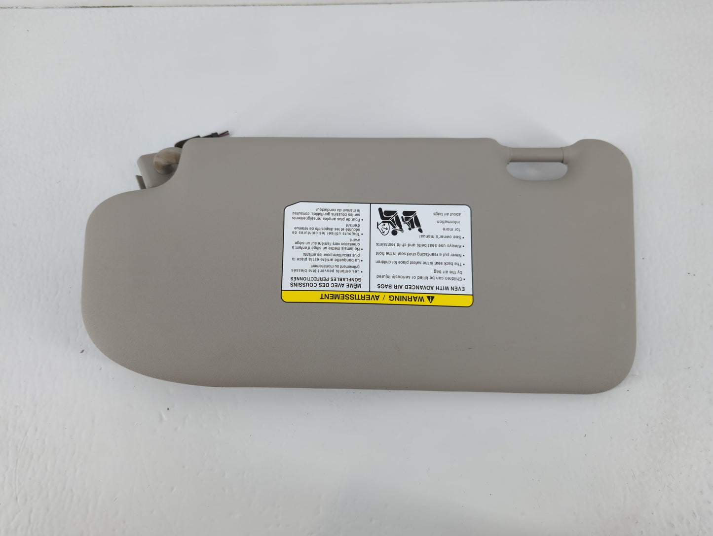 2019-2021 Nissan Qashqai Sun Visor Shade Replacement Passenger Right Mirror Fits Fits 2019 2020 2021 2022 OEM Used Auto Part