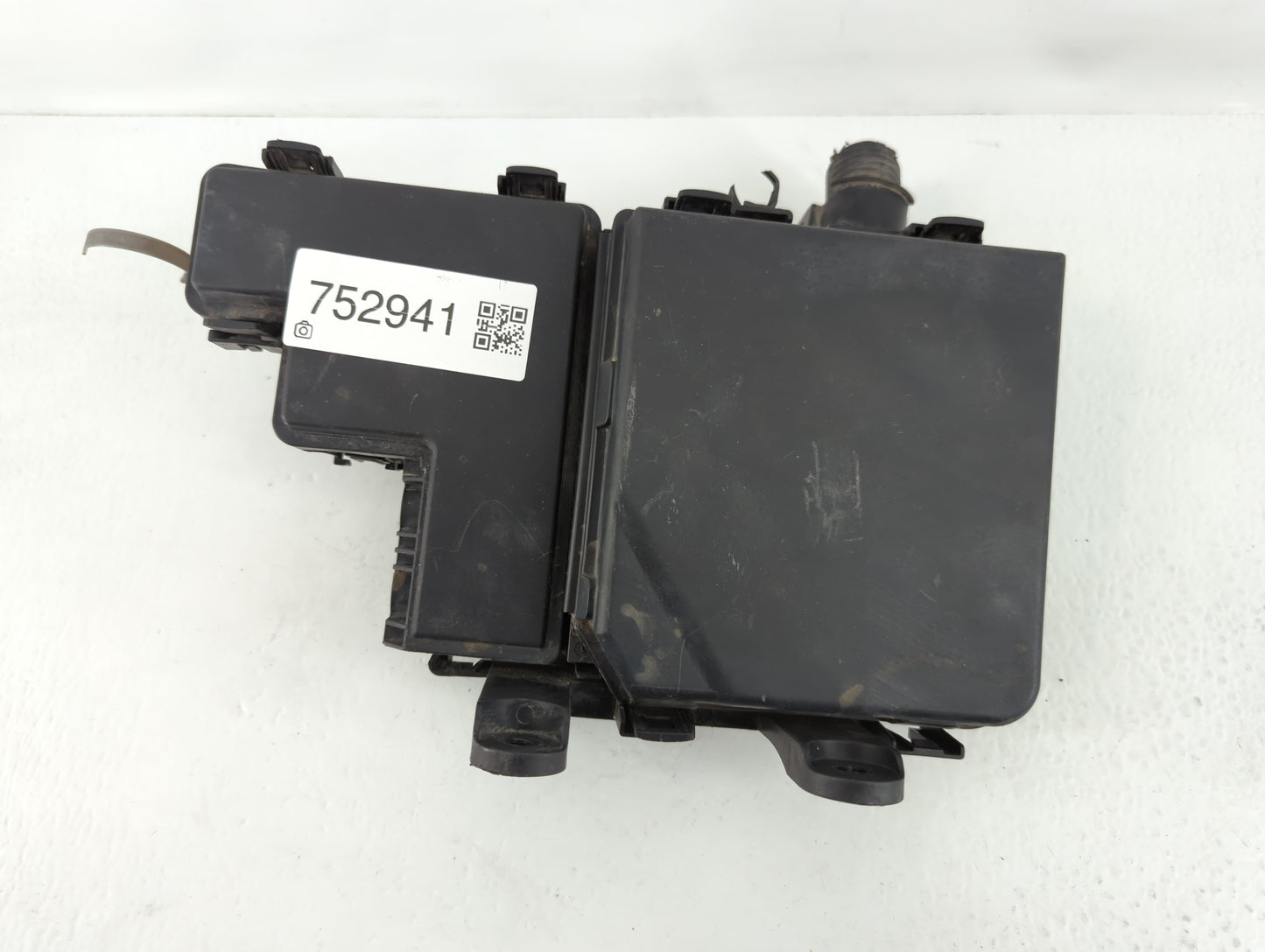 2017-2021 Nissan Qashqai Fusebox Fuse Box Panel Relay Module P/N:>PP+GF20+M10< Fits Fits 2017 2018 2019 2020 2021 2022 OEM U