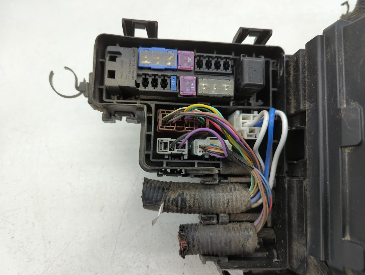 2017-2021 Nissan Qashqai Fusebox Fuse Box Panel Relay Module P/N:PP+GF20+M10 Fits Fits 2017 2018 2019 2020 2021 2022 OEM Use