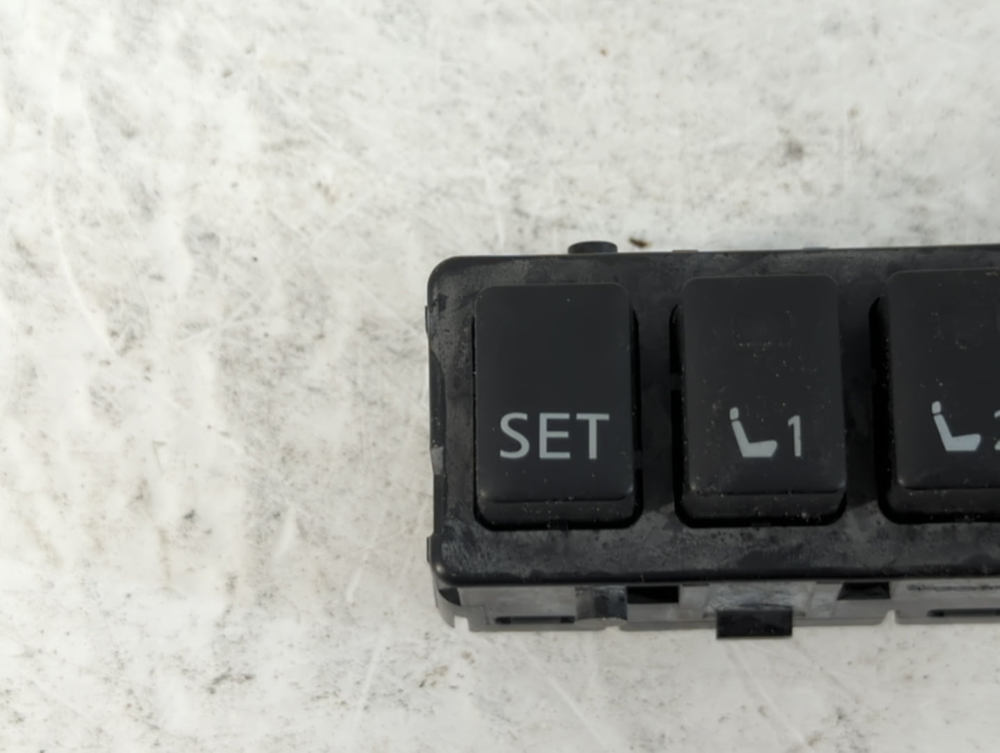 2017-2020 Nissan Rogue Master Power Window Switch Replacement Driver Side Left Fits OEM Used Auto Parts - Oemusedautoparts1.