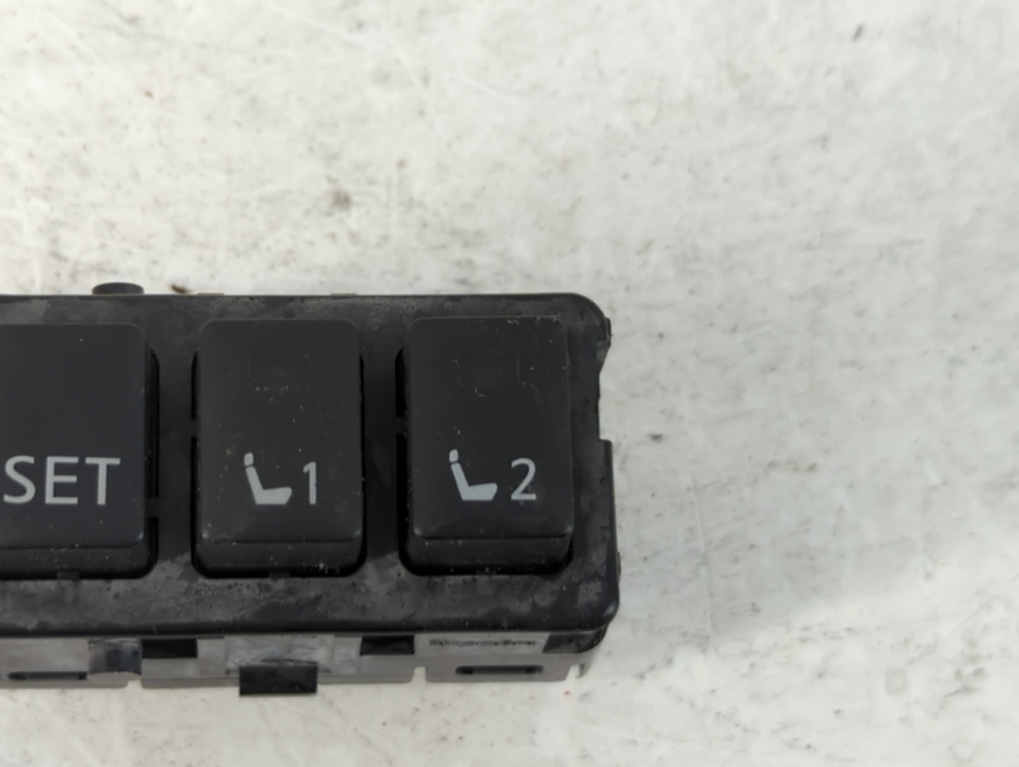 2017-2020 Nissan Rogue Master Power Window Switch Replacement Driver Side Left Fits OEM Used Auto Parts - Oemusedautoparts1.