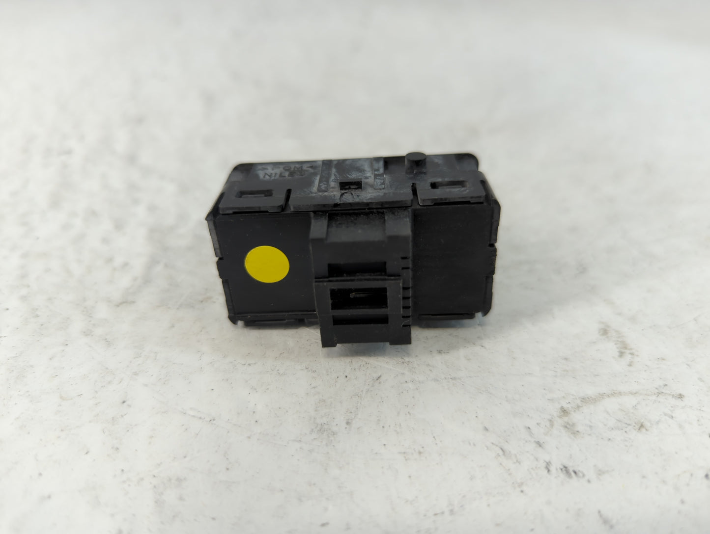 2017-2020 Nissan Rogue Master Power Window Switch Replacement Driver Side Left Fits OEM Used Auto Parts - Oemusedautoparts1.