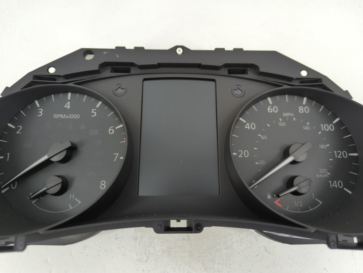2019-2020 Nissan Rogue Instrument Cluster Speedometer Gauges P/N:5HT0A/R0V6 Fits Fits 2019 2020 OEM Used Auto Parts - Oemuse